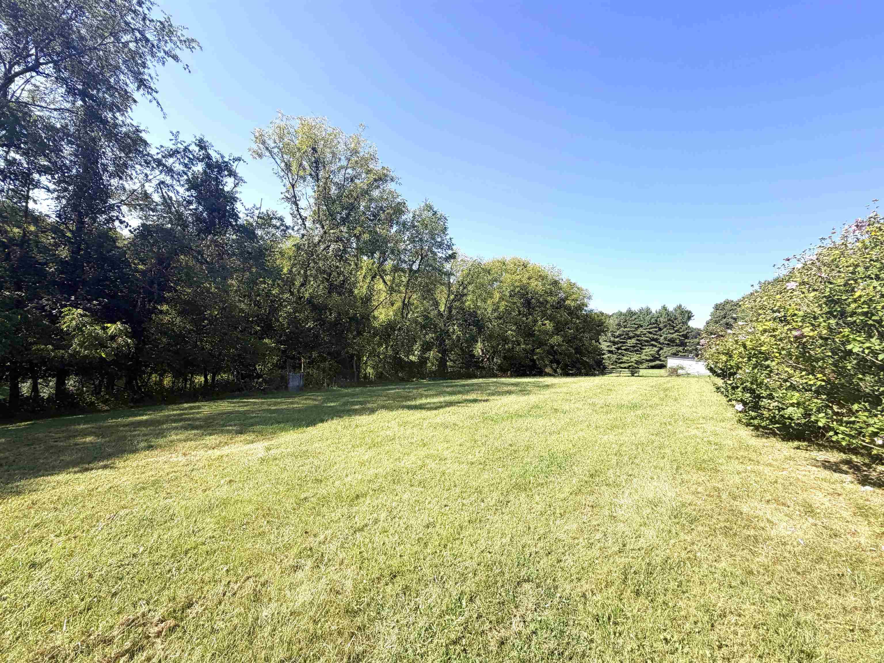 5703 Blue Springs Road Hiwassee VA 24347