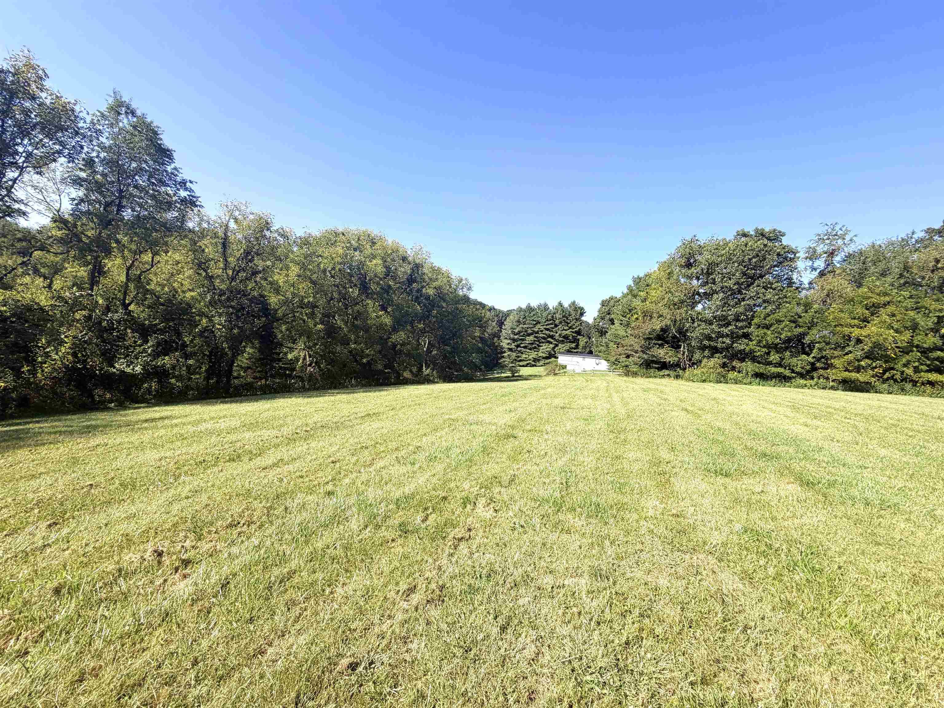 5703 Blue Springs Road Hiwassee VA 24347