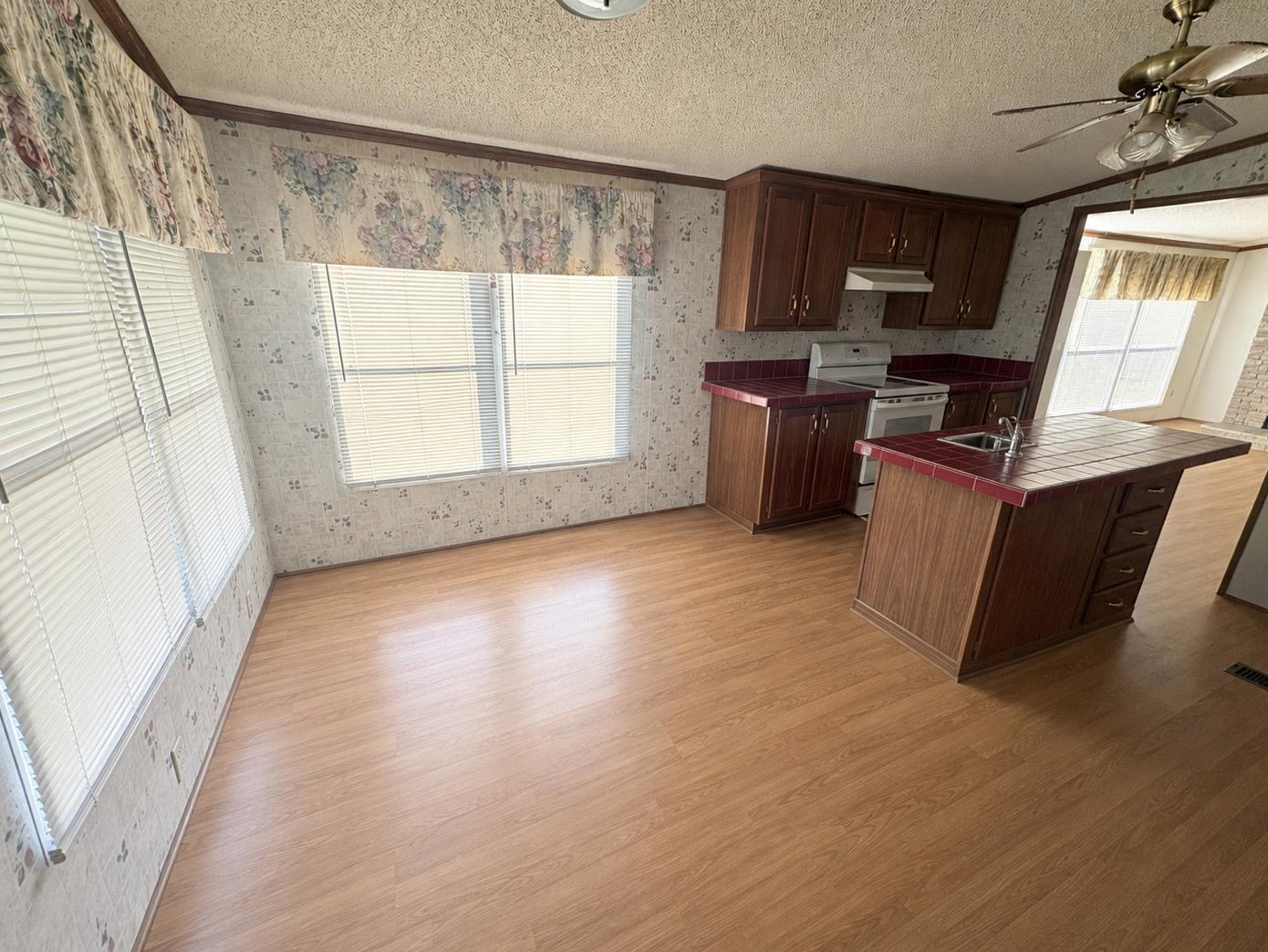 5703 Blue Springs Road Hiwassee VA 24347