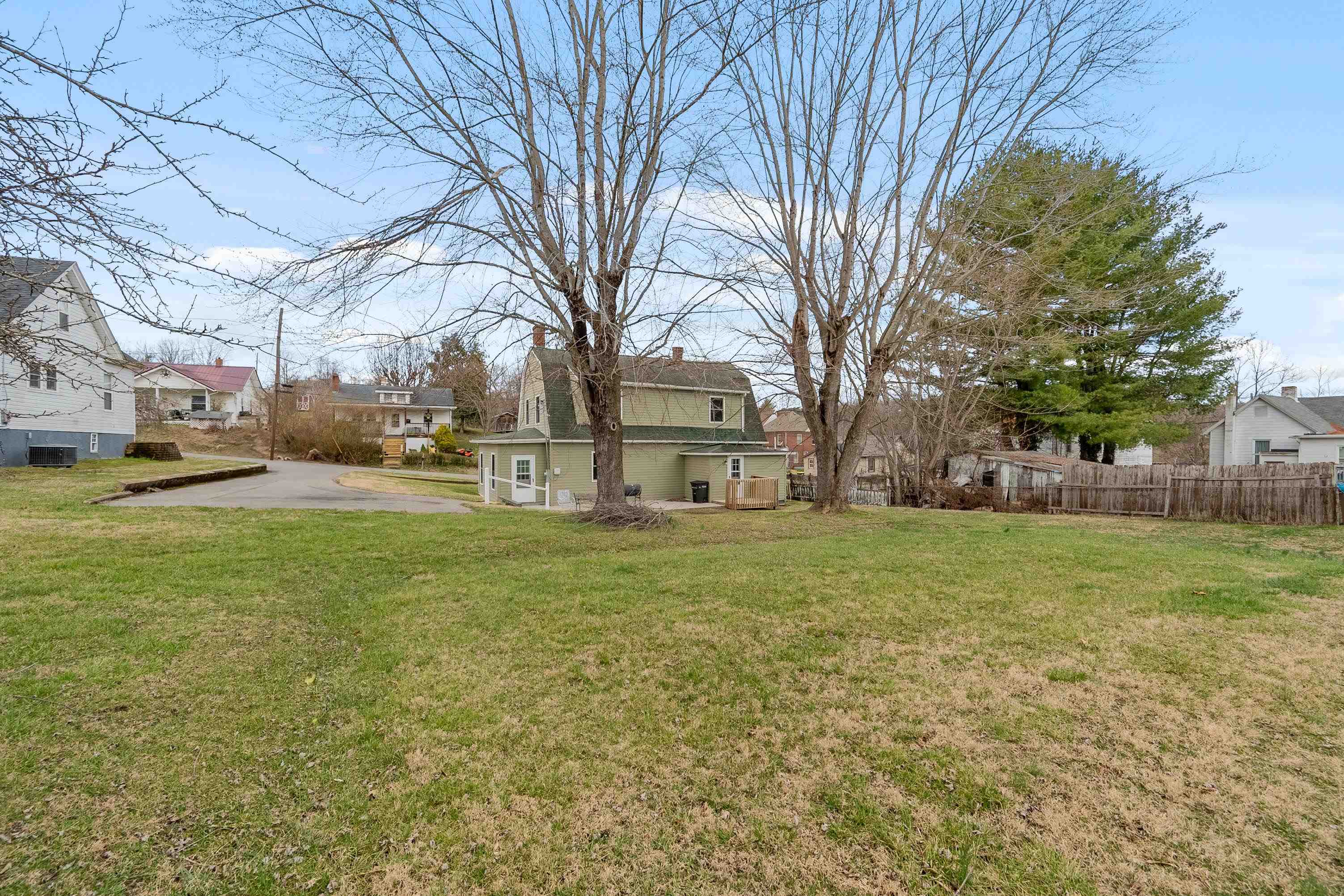 129 Cliff Street Pulaski VA 24301