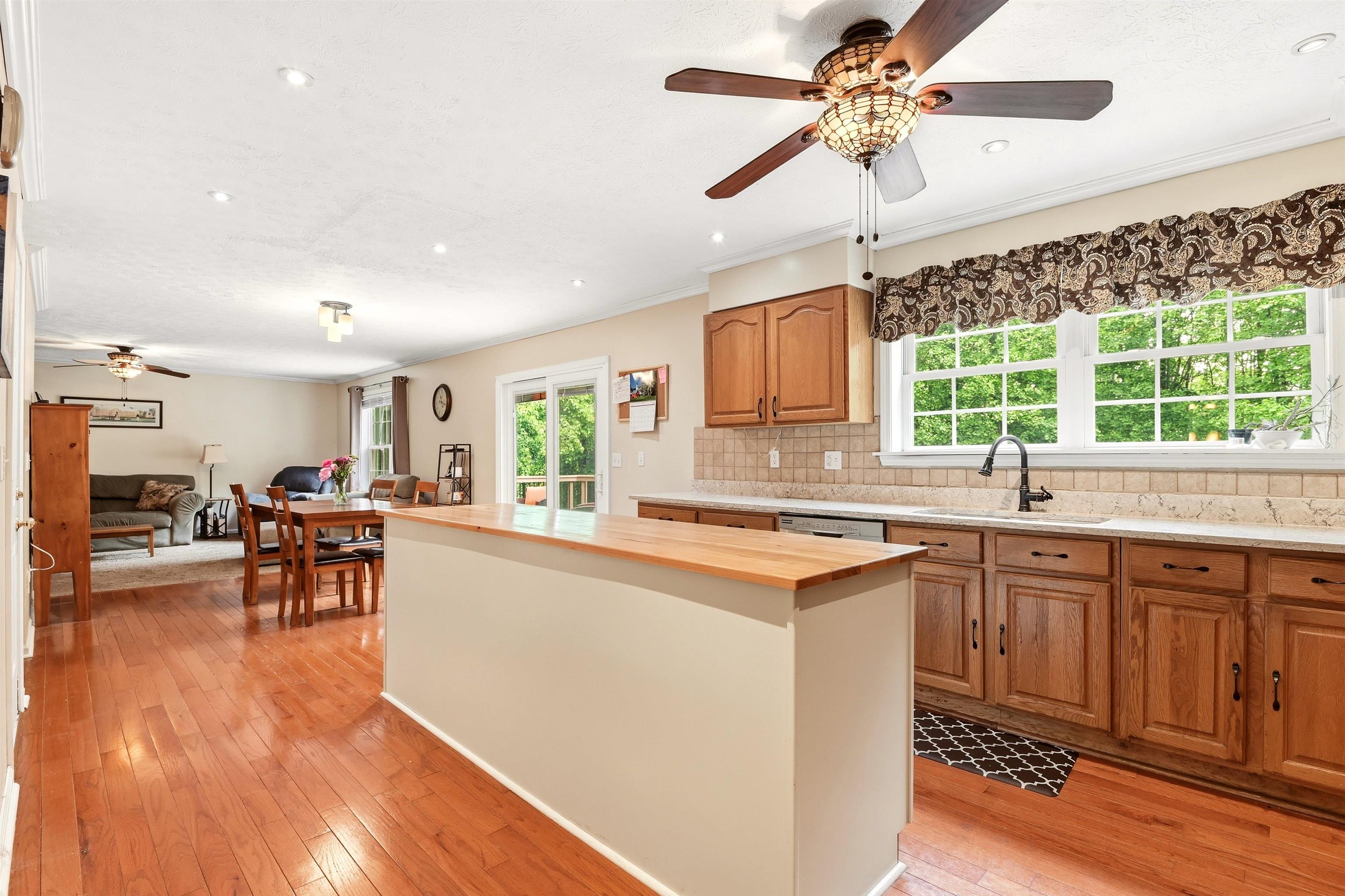 192 Crestview Drive SE Floyd VA 24091