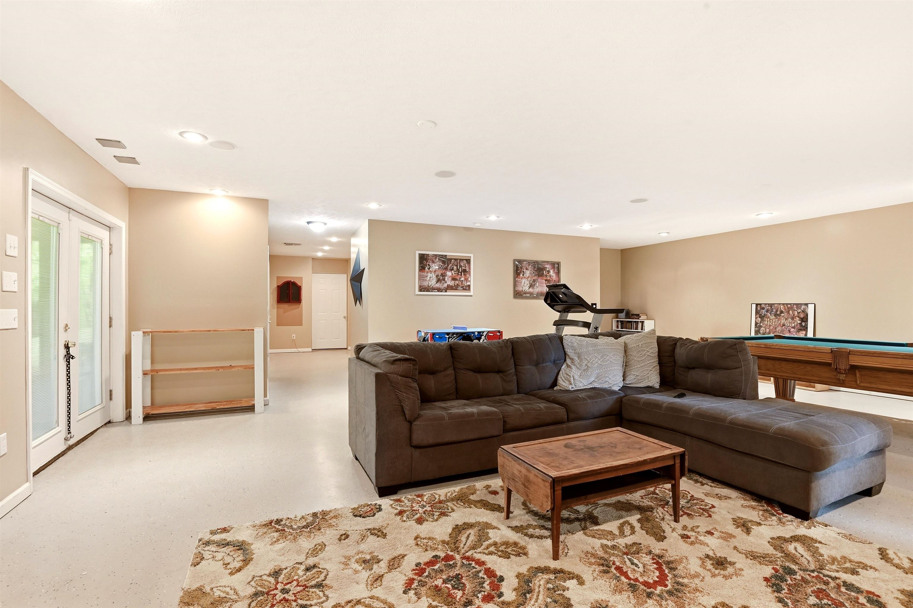 192 Crestview Drive SE Floyd VA 24091