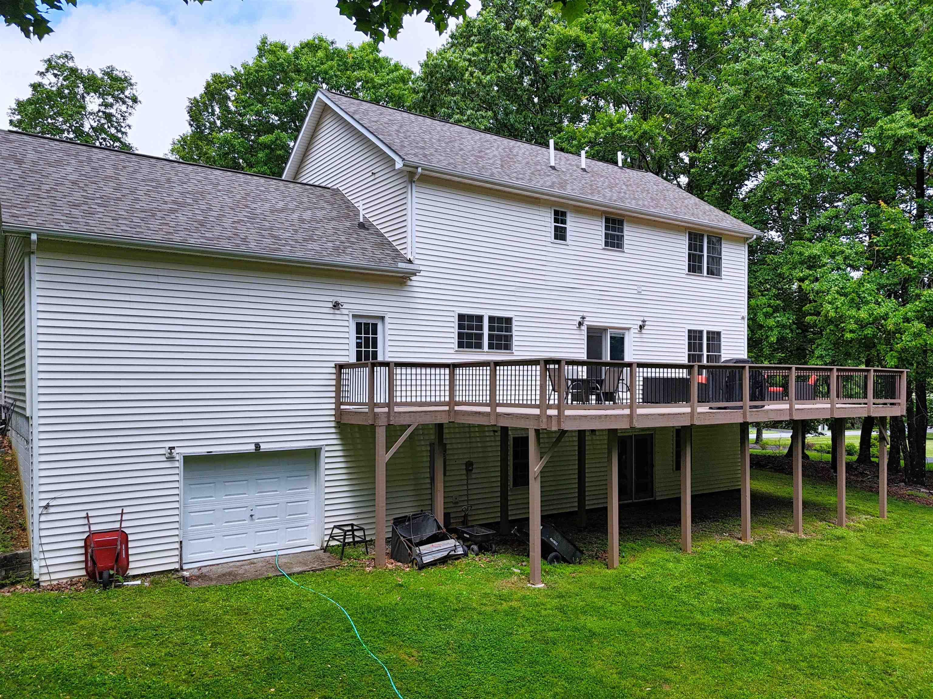 192 Crestview Drive SE Floyd VA 24091