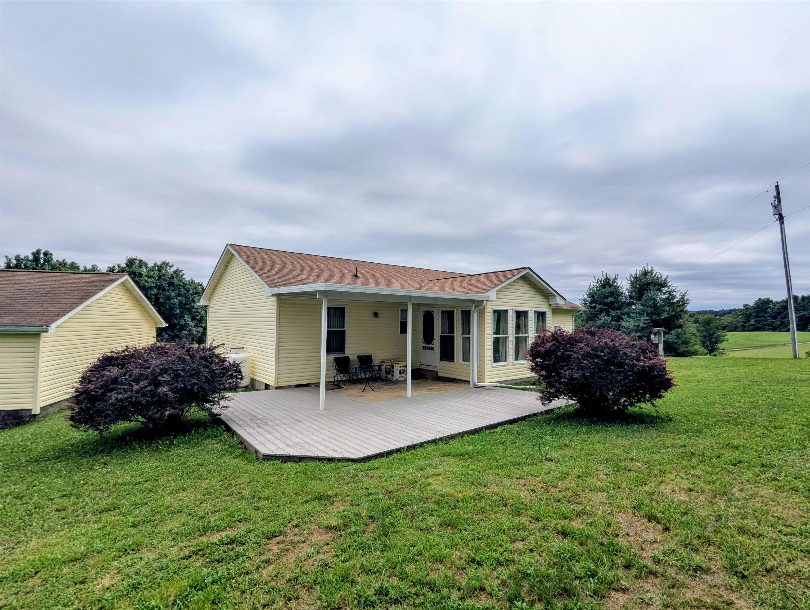 213 Smith Farm Road Check VA 24072