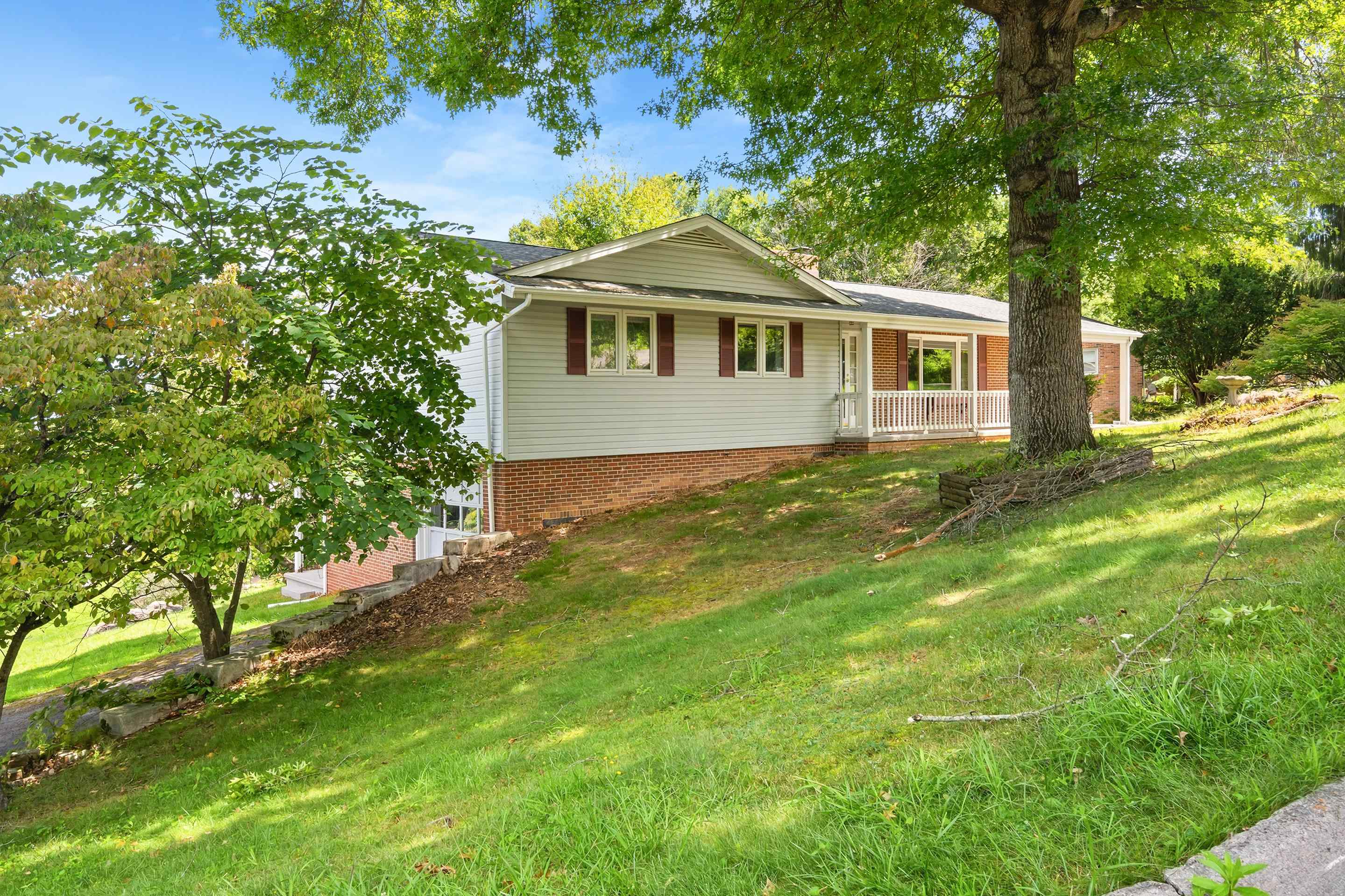 301 Fincastle Drive Blacksburg VA 24060