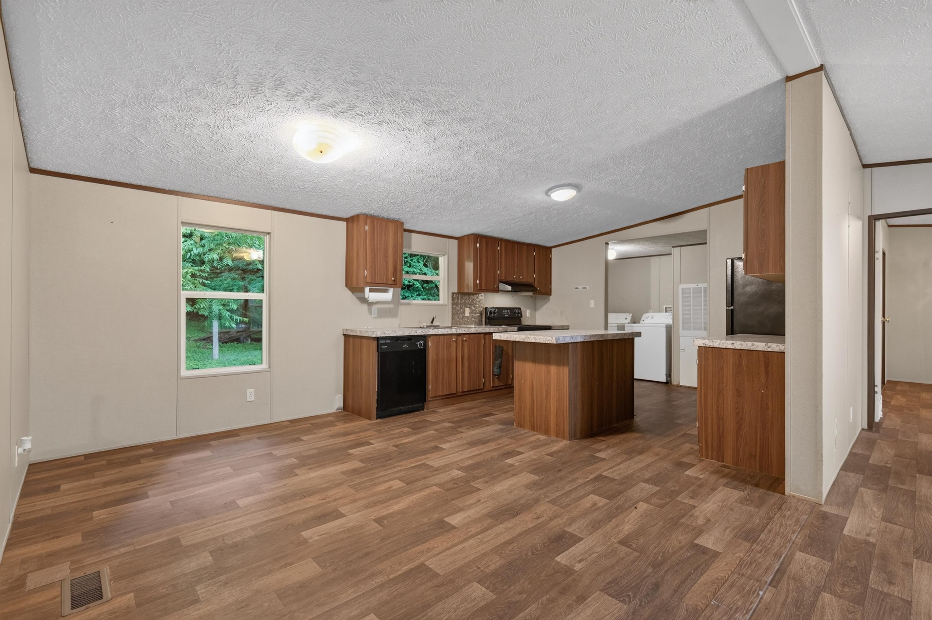 1625 Hollandsworth Road NW Indian Valley VA 24105