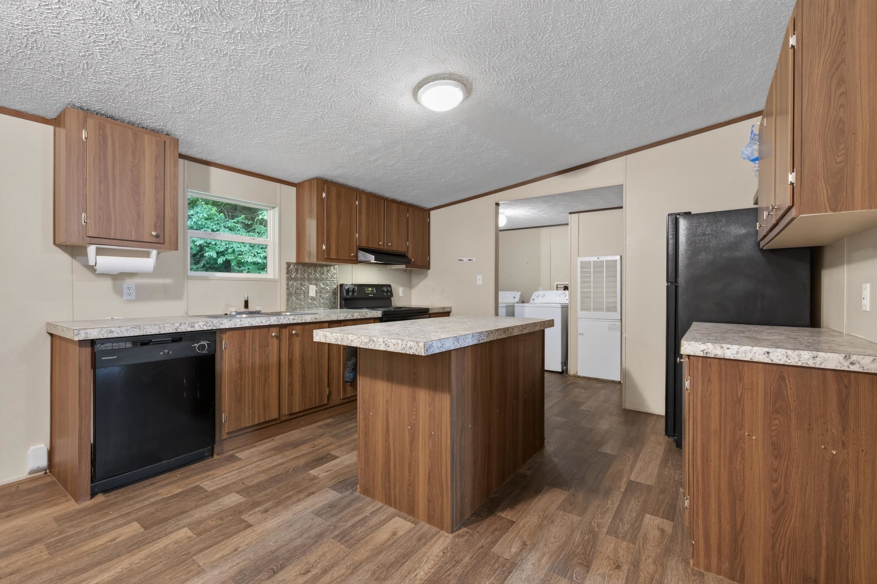 1625 Hollandsworth Road NW Indian Valley VA 24105