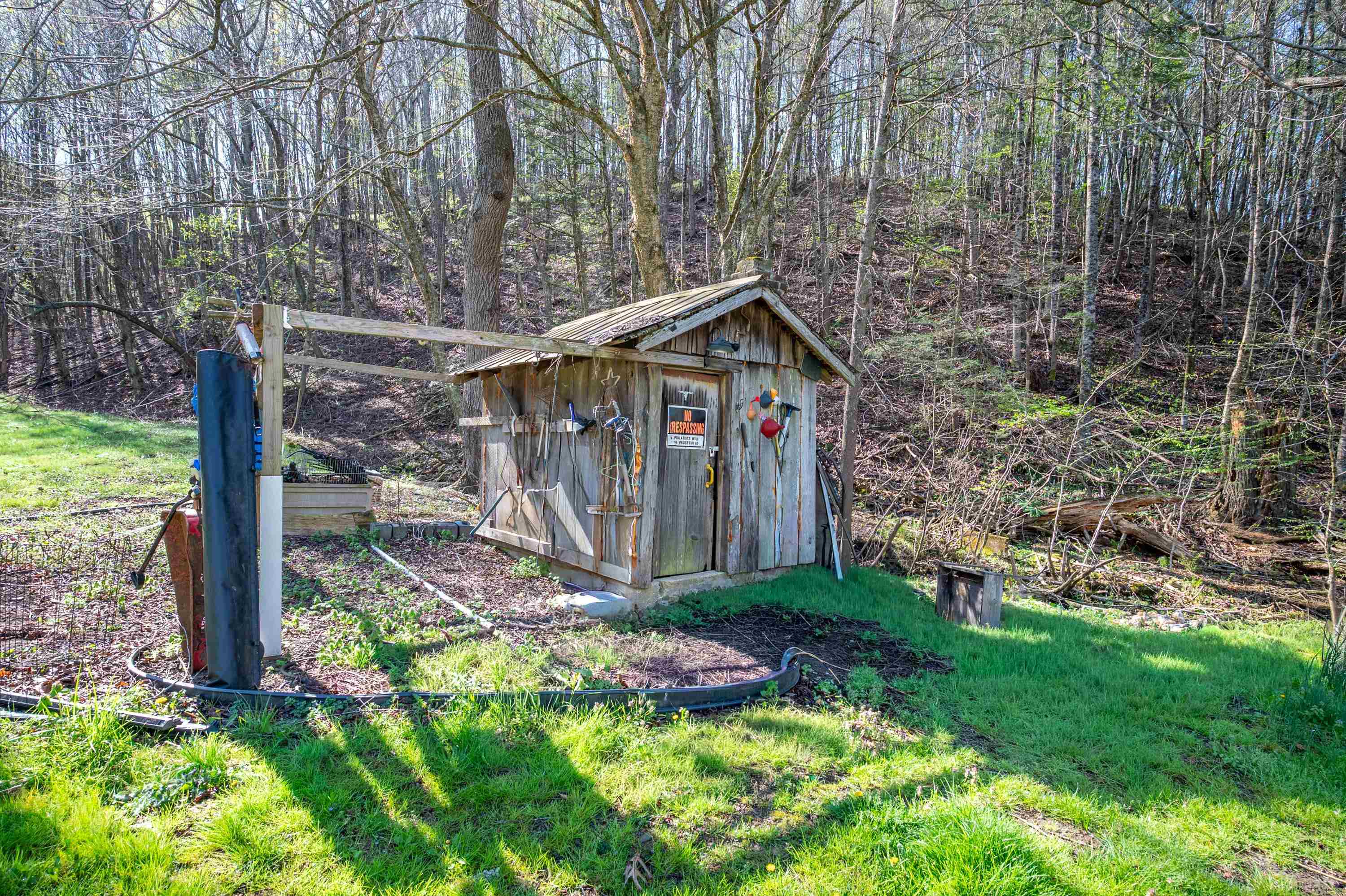1625 Hollandsworth Road NW Indian Valley VA 24105