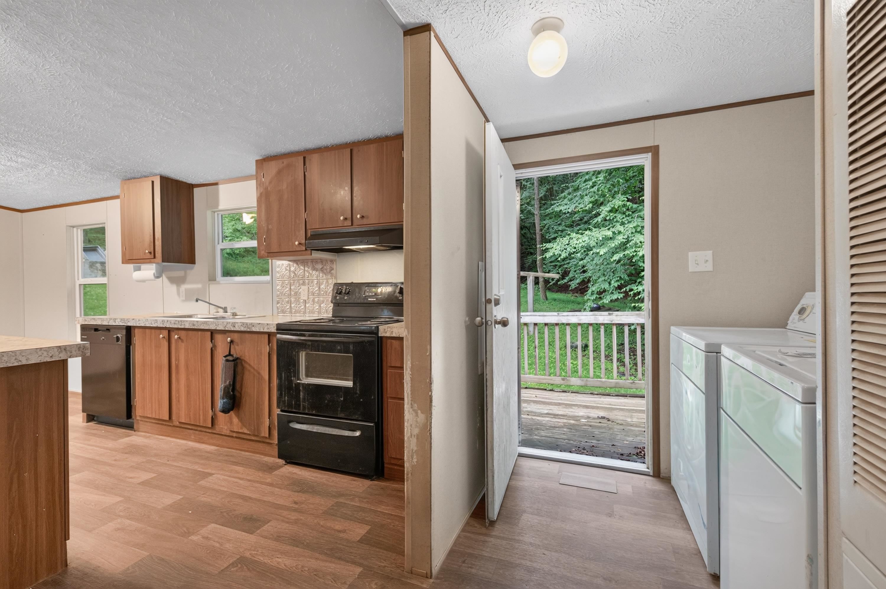 1625 Hollandsworth Road NW Indian Valley VA 24105