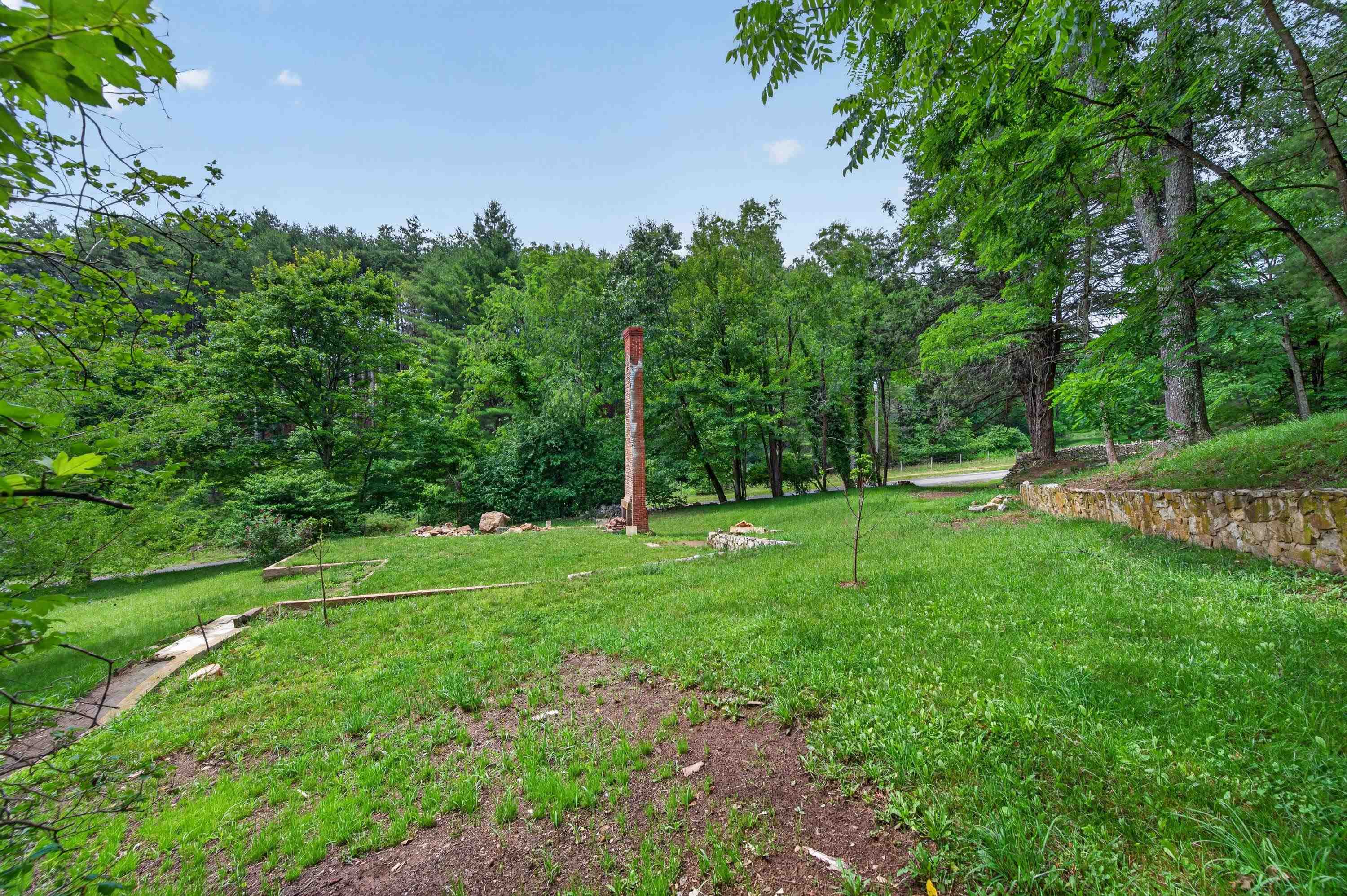 1625 Hollandsworth Road NW Indian Valley VA 24105