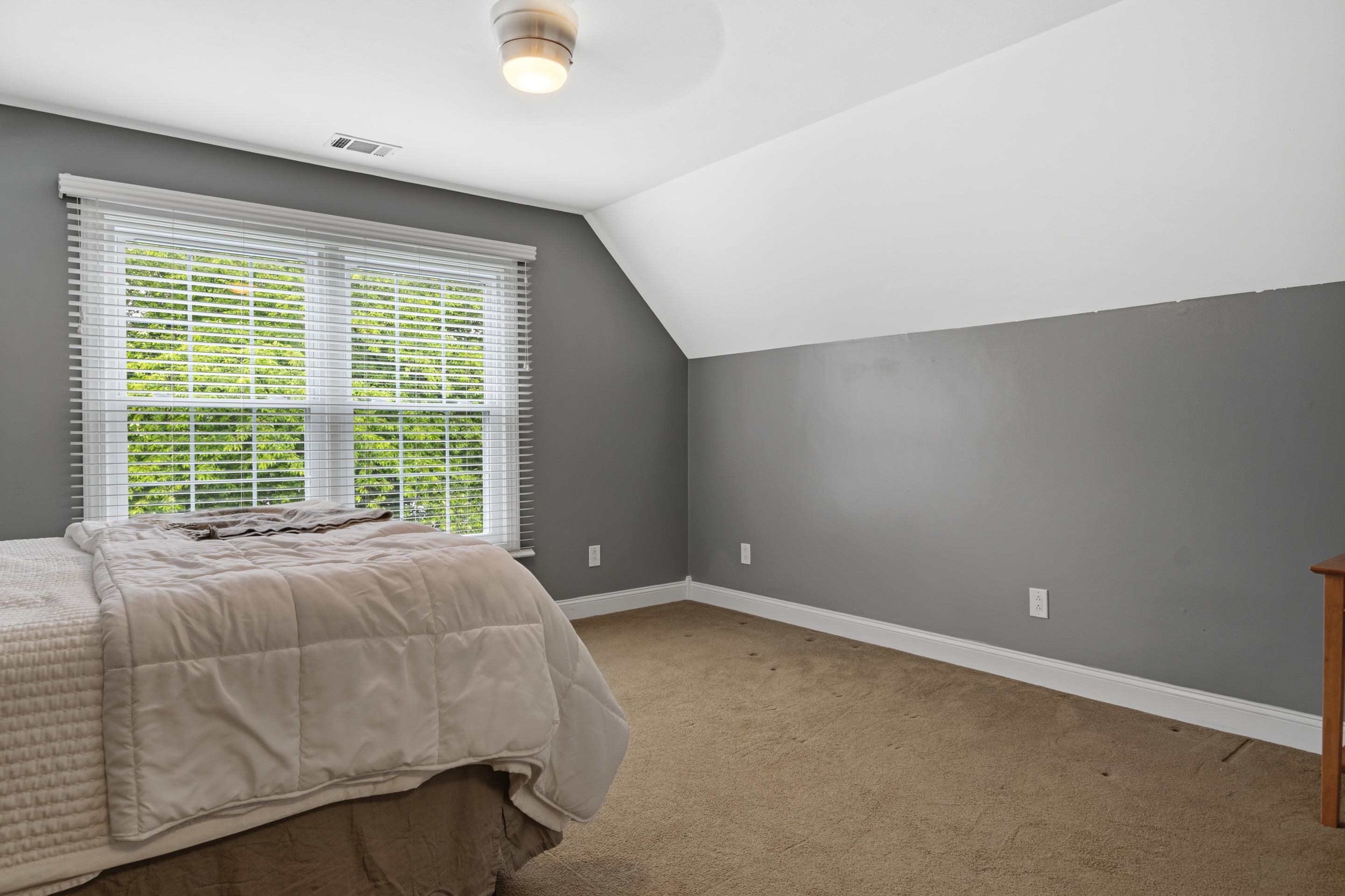 102 Vista Ridge Radford VA 24141