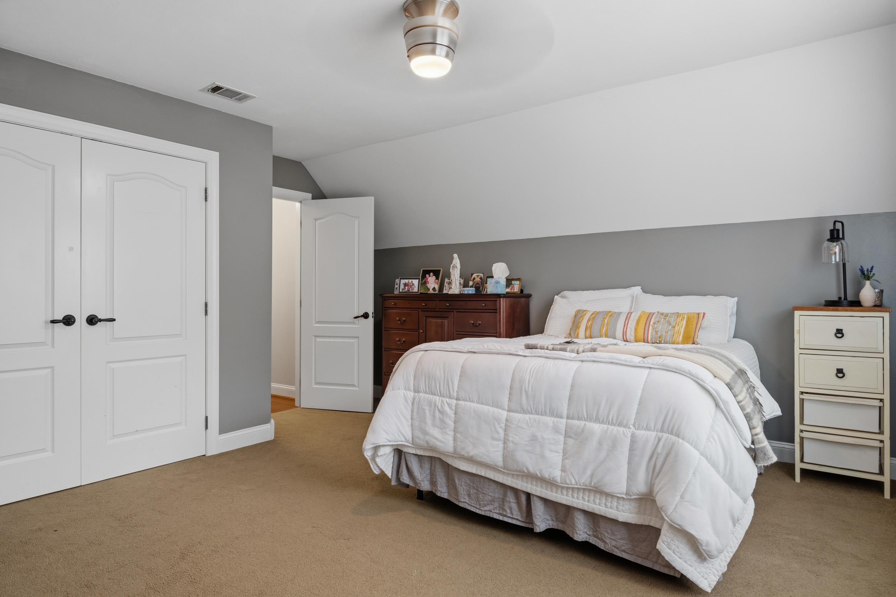 102 Vista Ridge Radford VA 24141