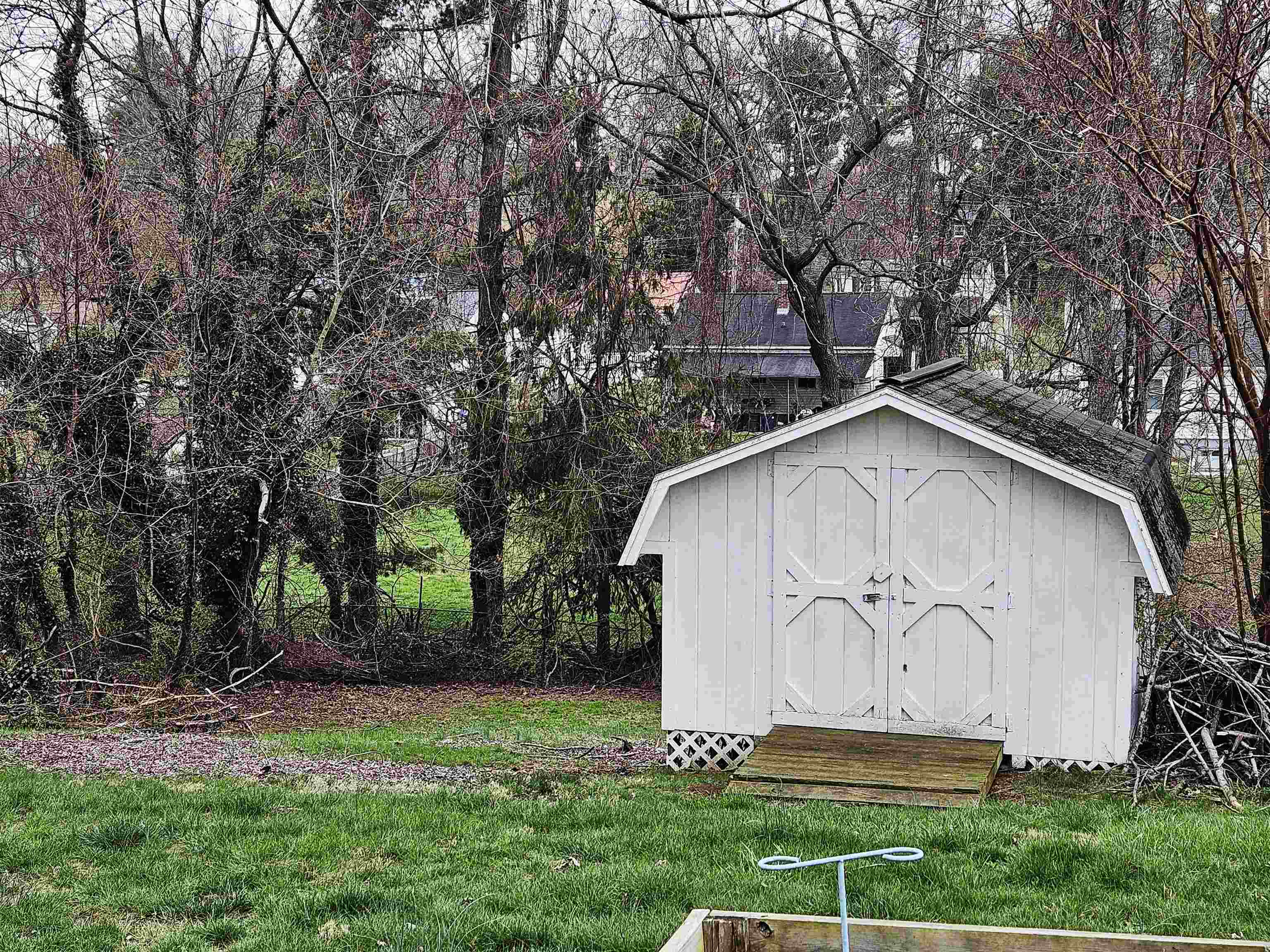 1016 Carson Street Radford VA 24141