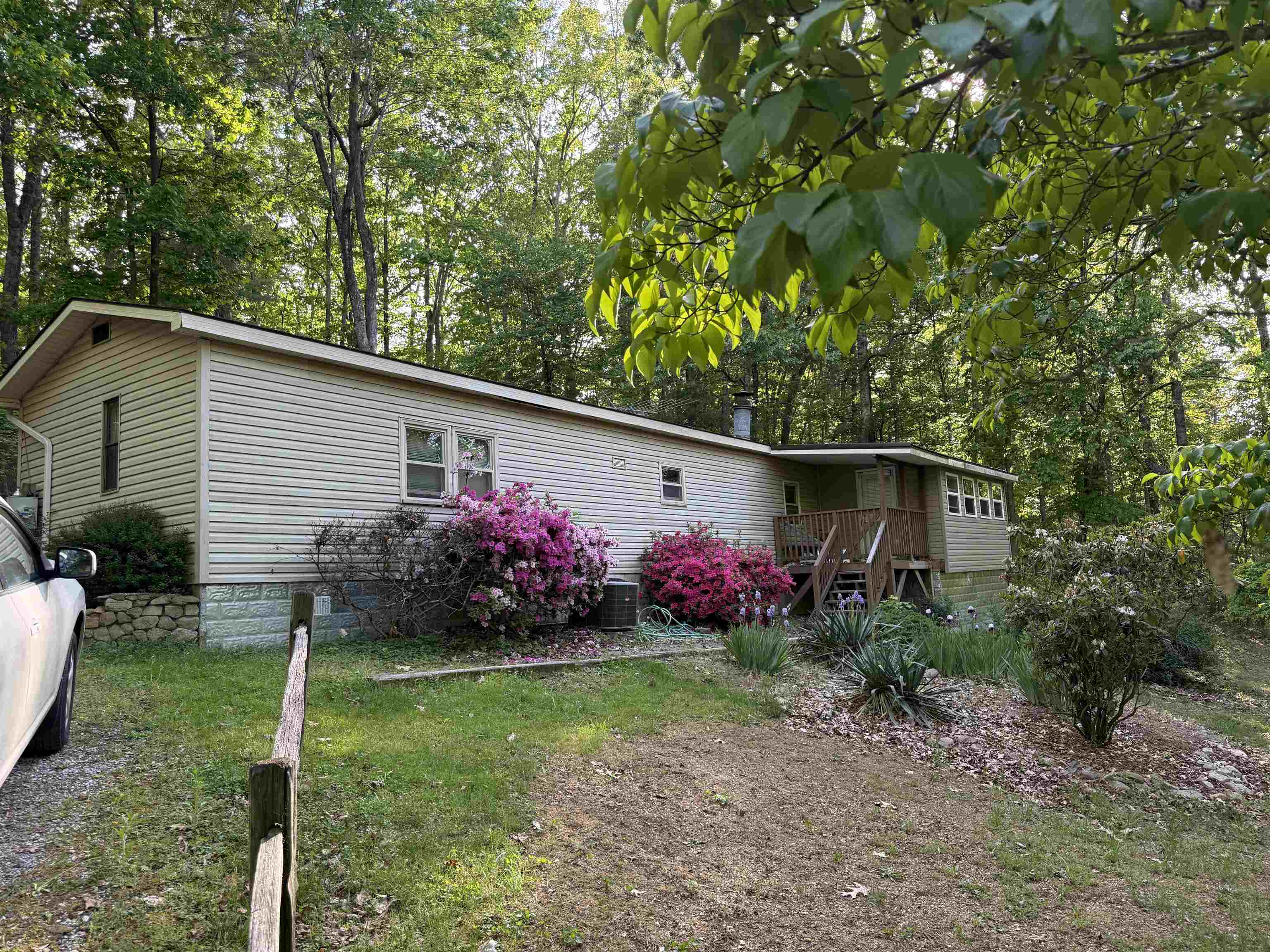 5435 Coles Road Elliston VA 24087