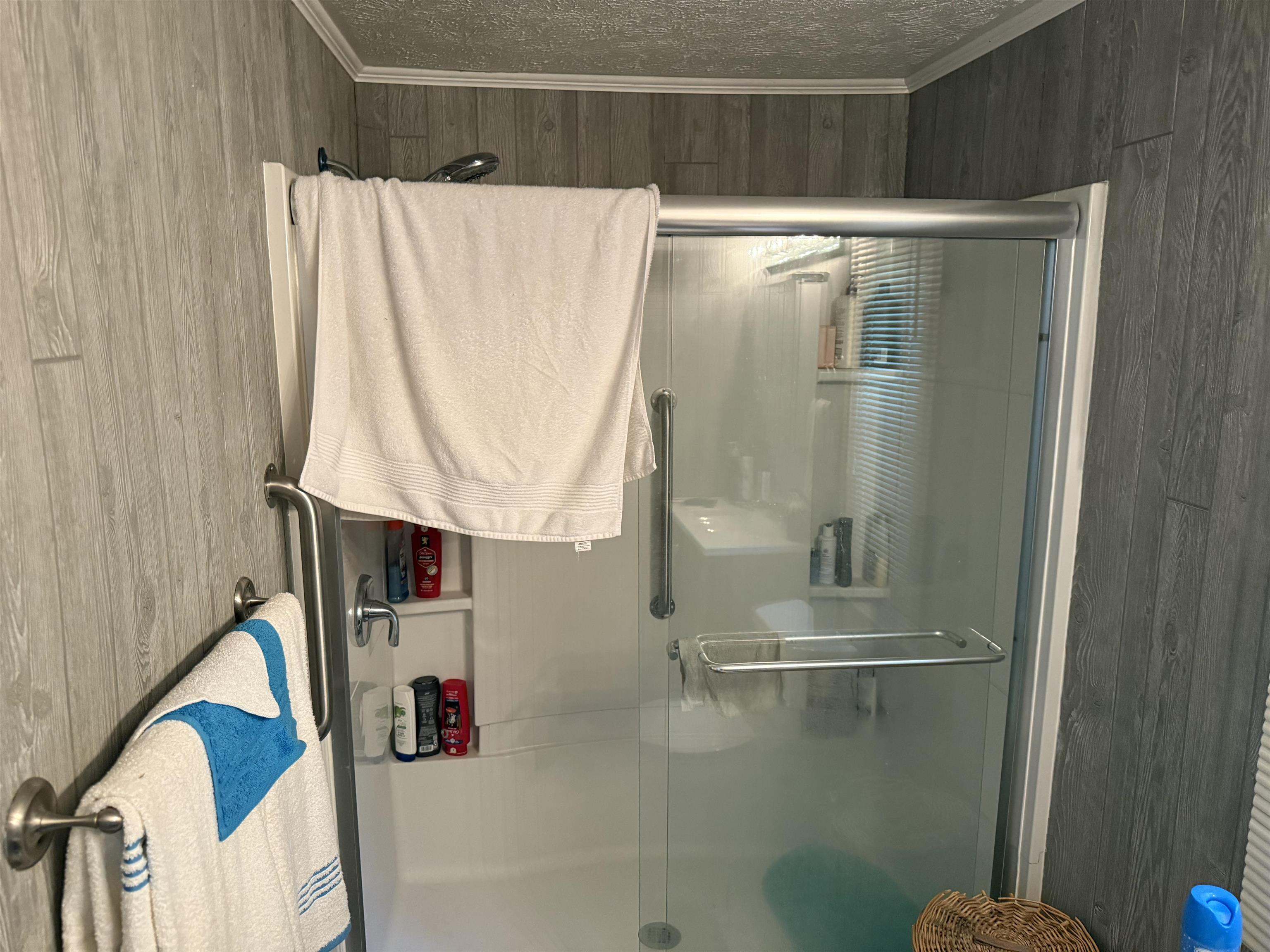 5435 Coles Road Elliston VA 24087