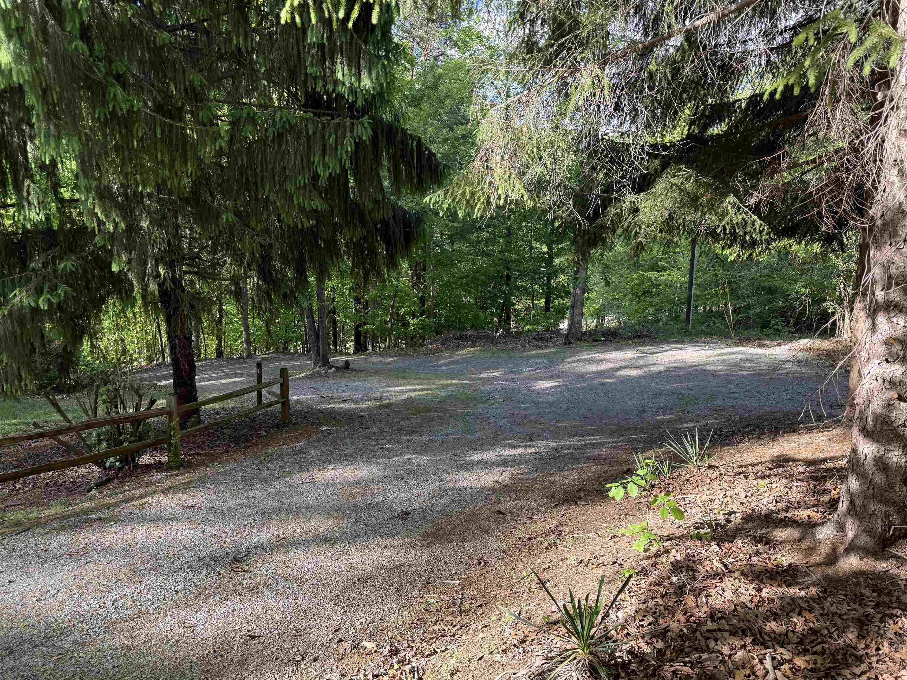 5435 Coles Road Elliston VA 24087