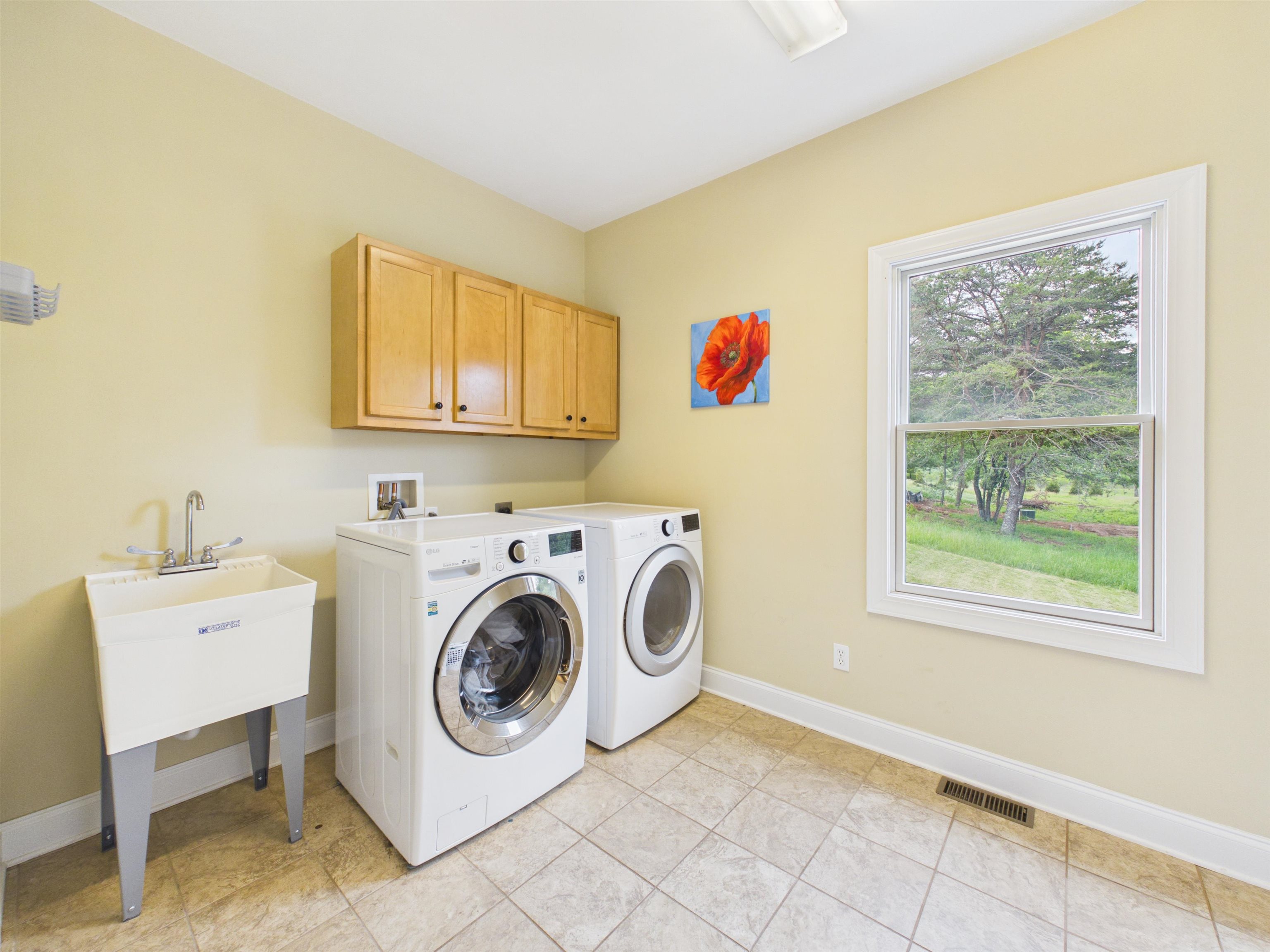 212 Bishop Road Blacksburg VA 24060