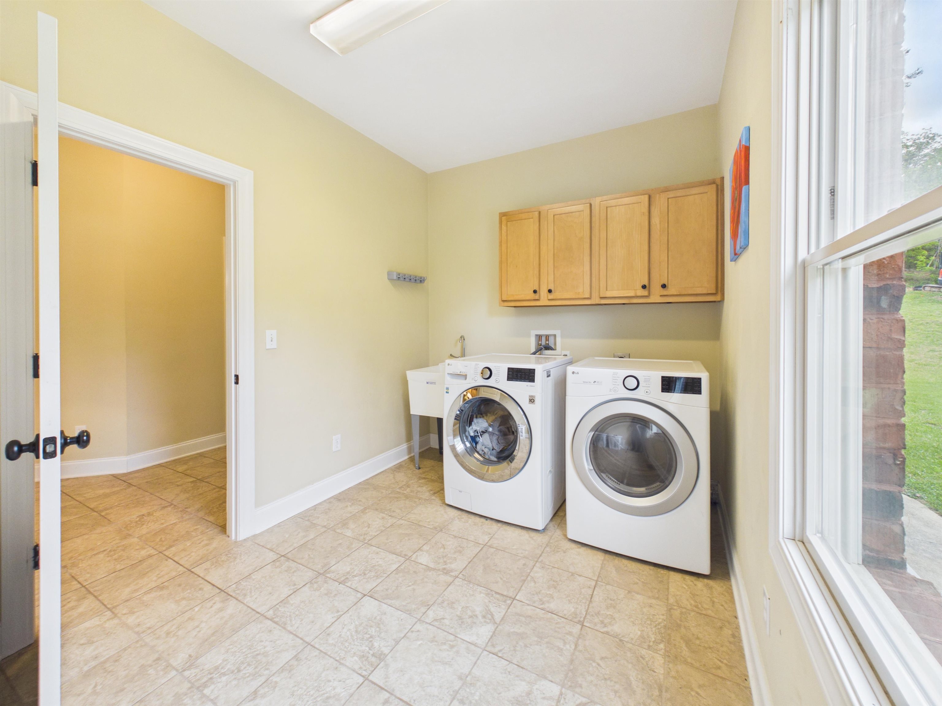 212 Bishop Road Blacksburg VA 24060
