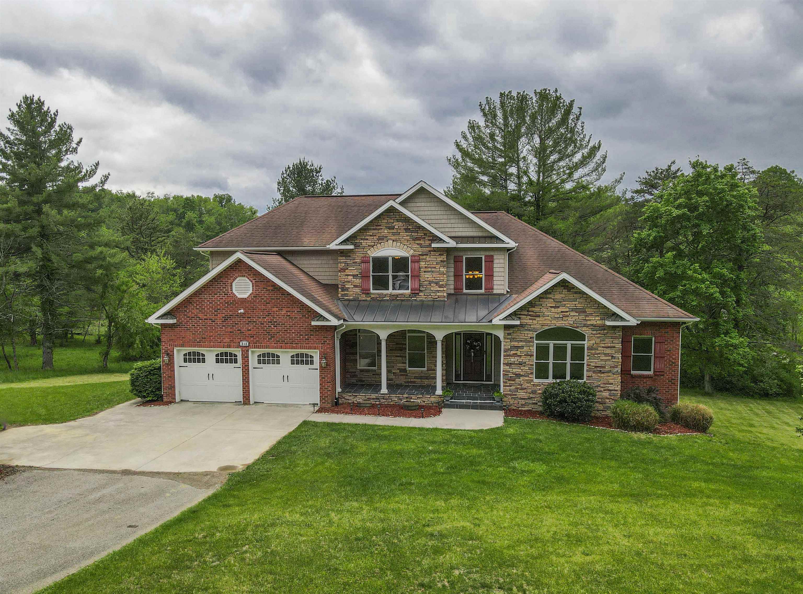 212 Bishop Road Blacksburg VA 24060