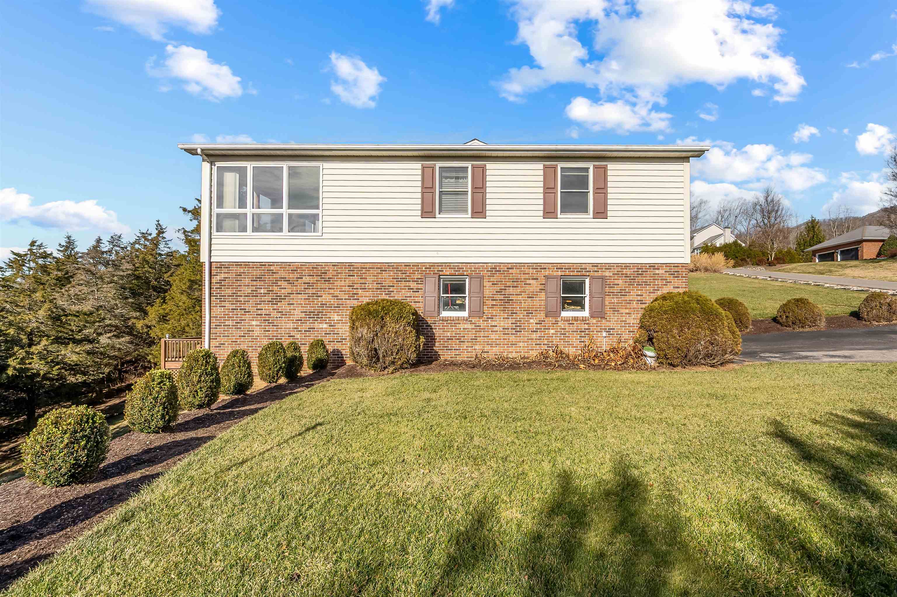 1789 Mountainside Drive Blacksburg VA 24060