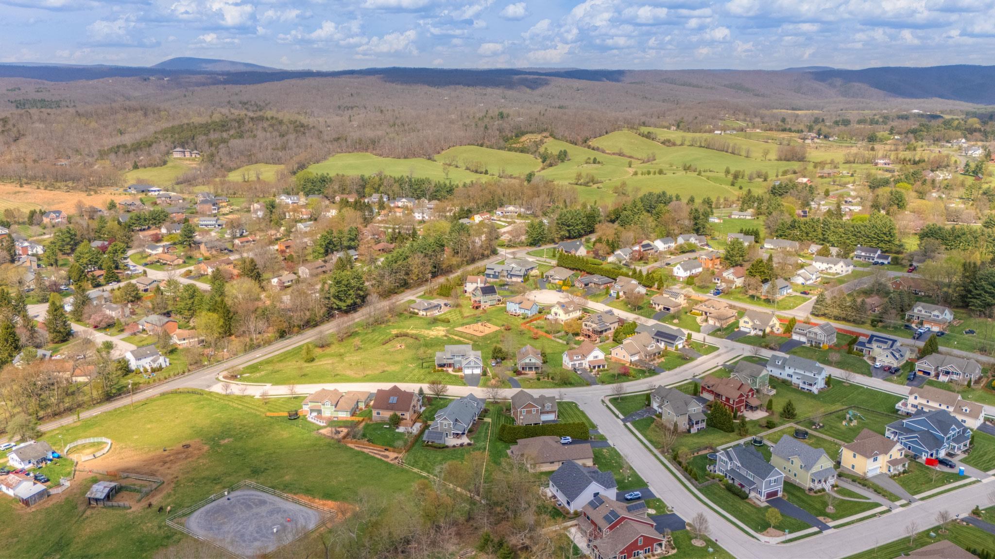806 Petra Pass Blacksburg VA 24060