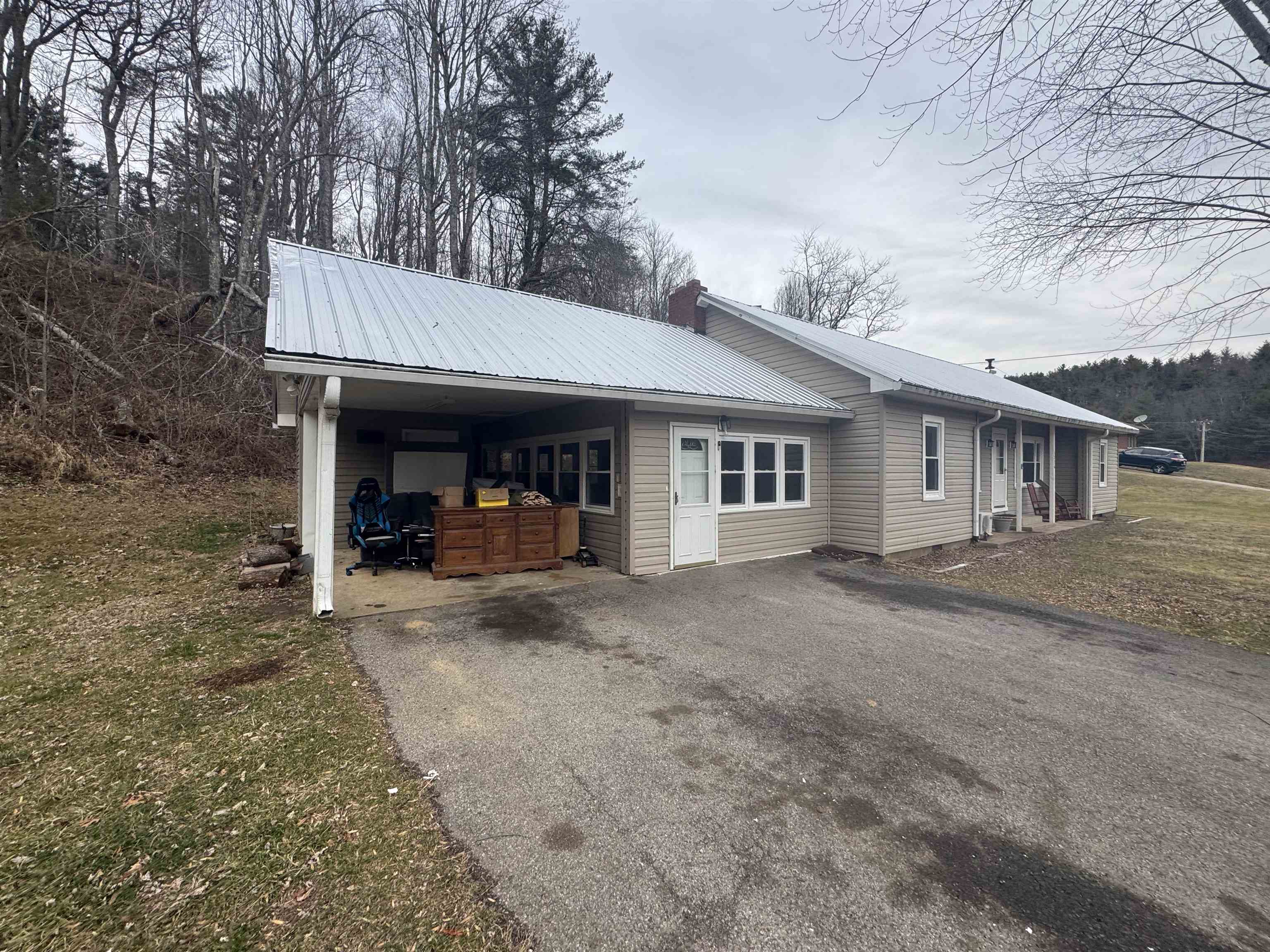 5216 Peaks Mountain Road Galax VA 24333