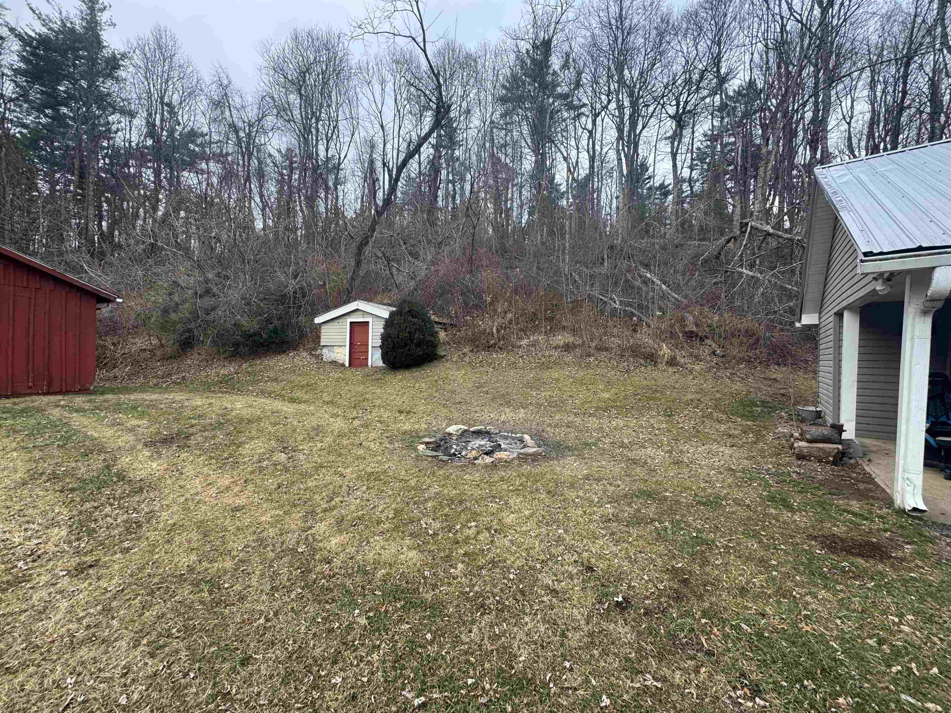 5216 Peaks Mountain Road Galax VA 24333