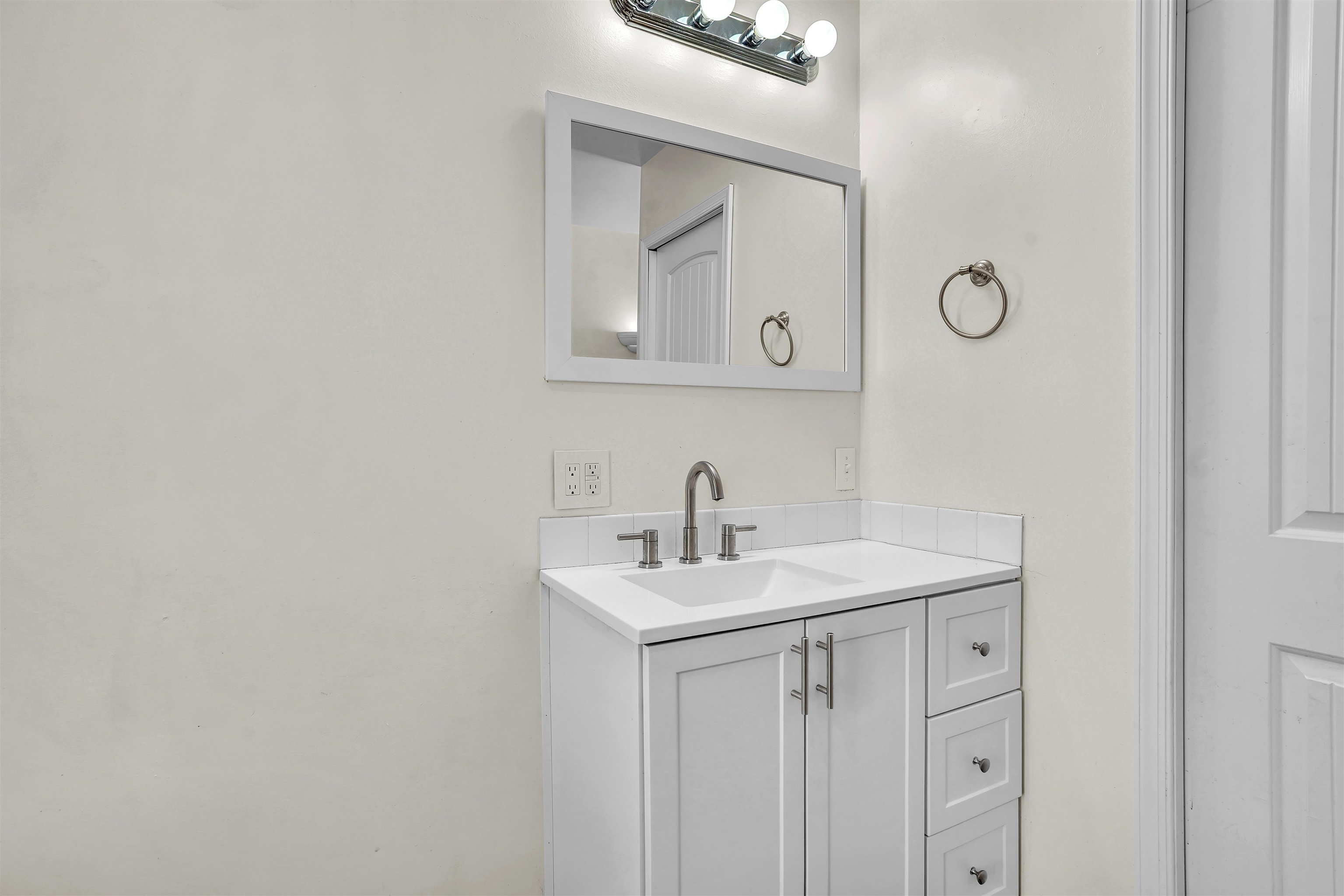 715 Randolph Avenue Pulaski VA 24301