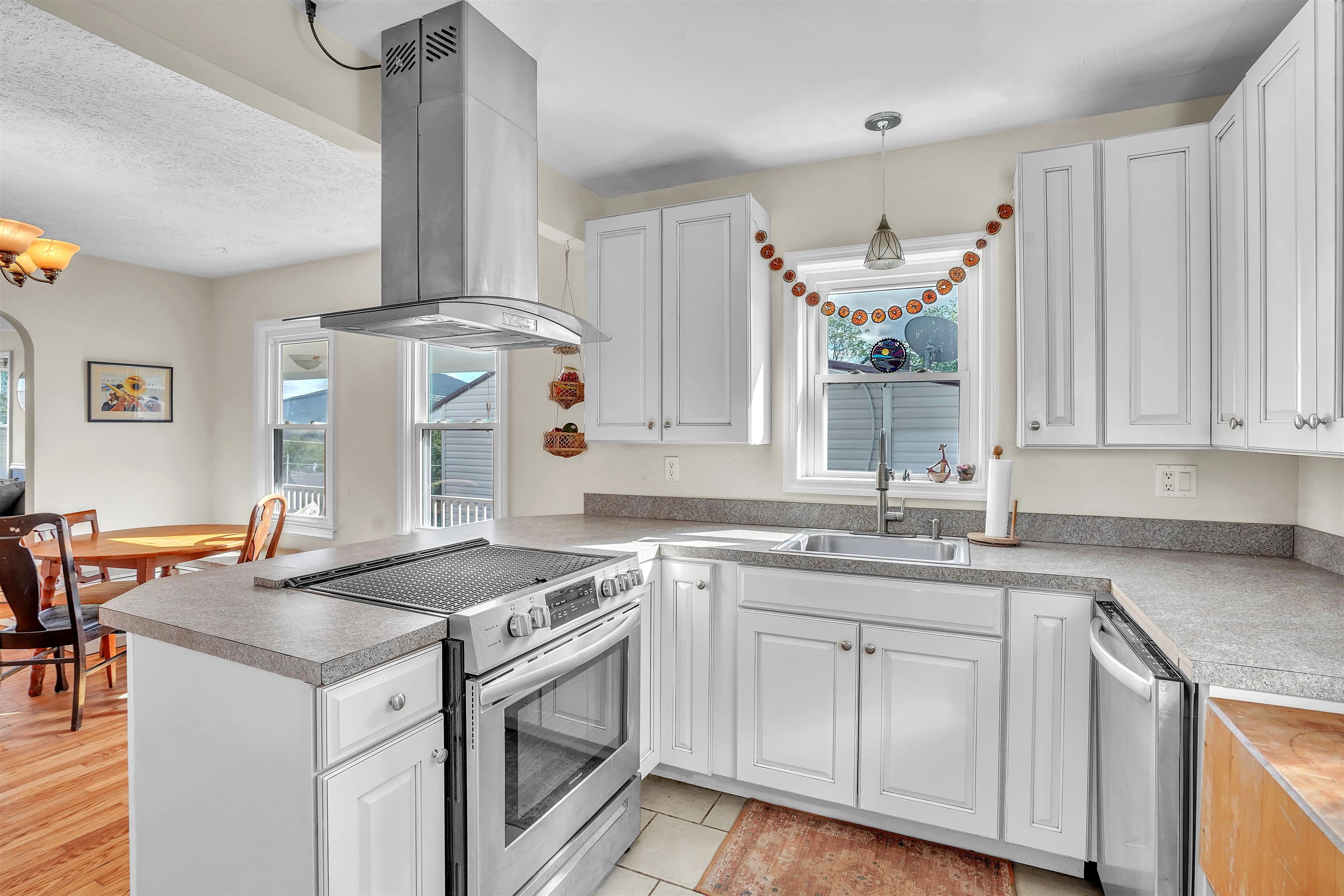 715 Randolph Avenue Pulaski VA 24301