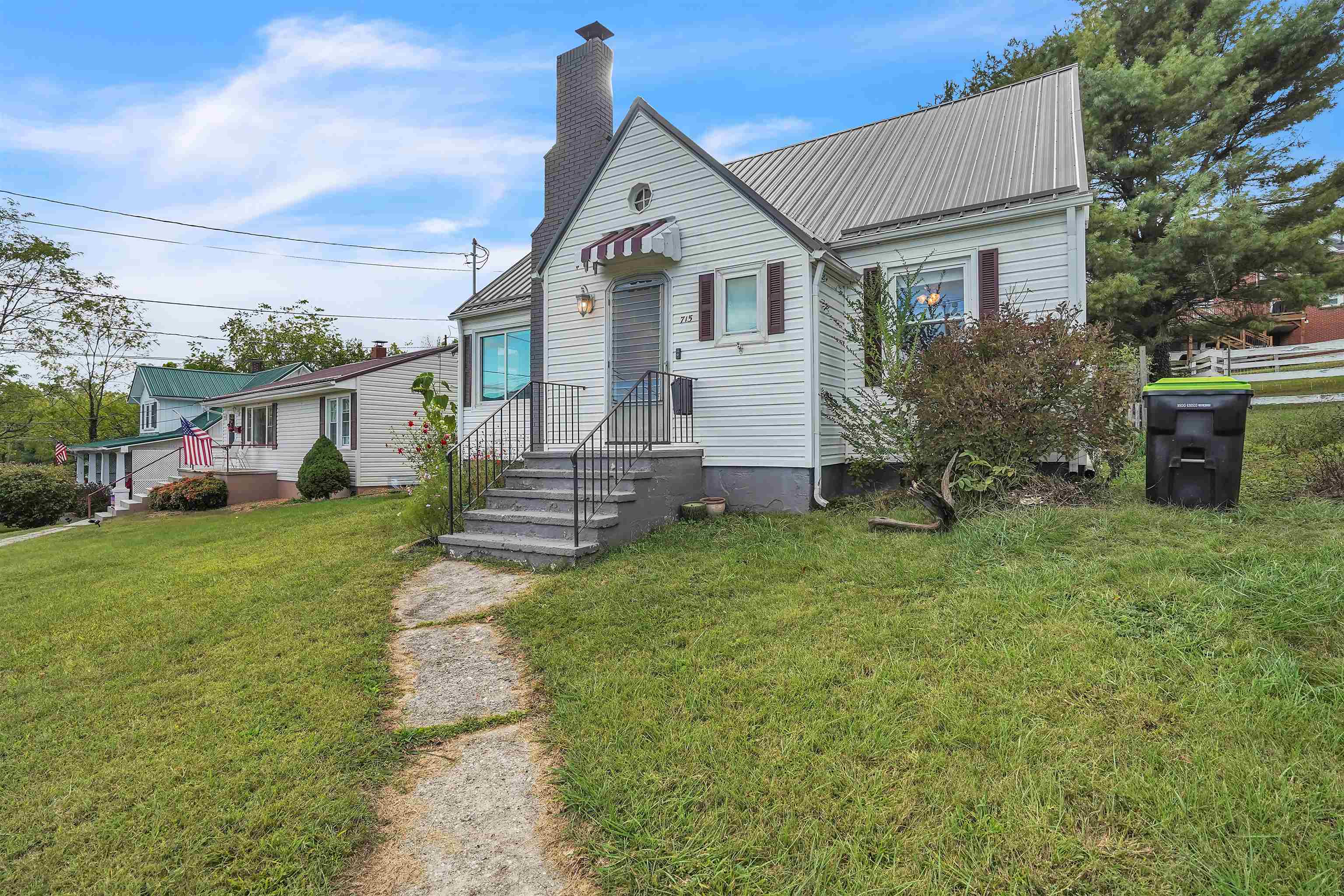 715 Randolph Avenue Pulaski VA 24301