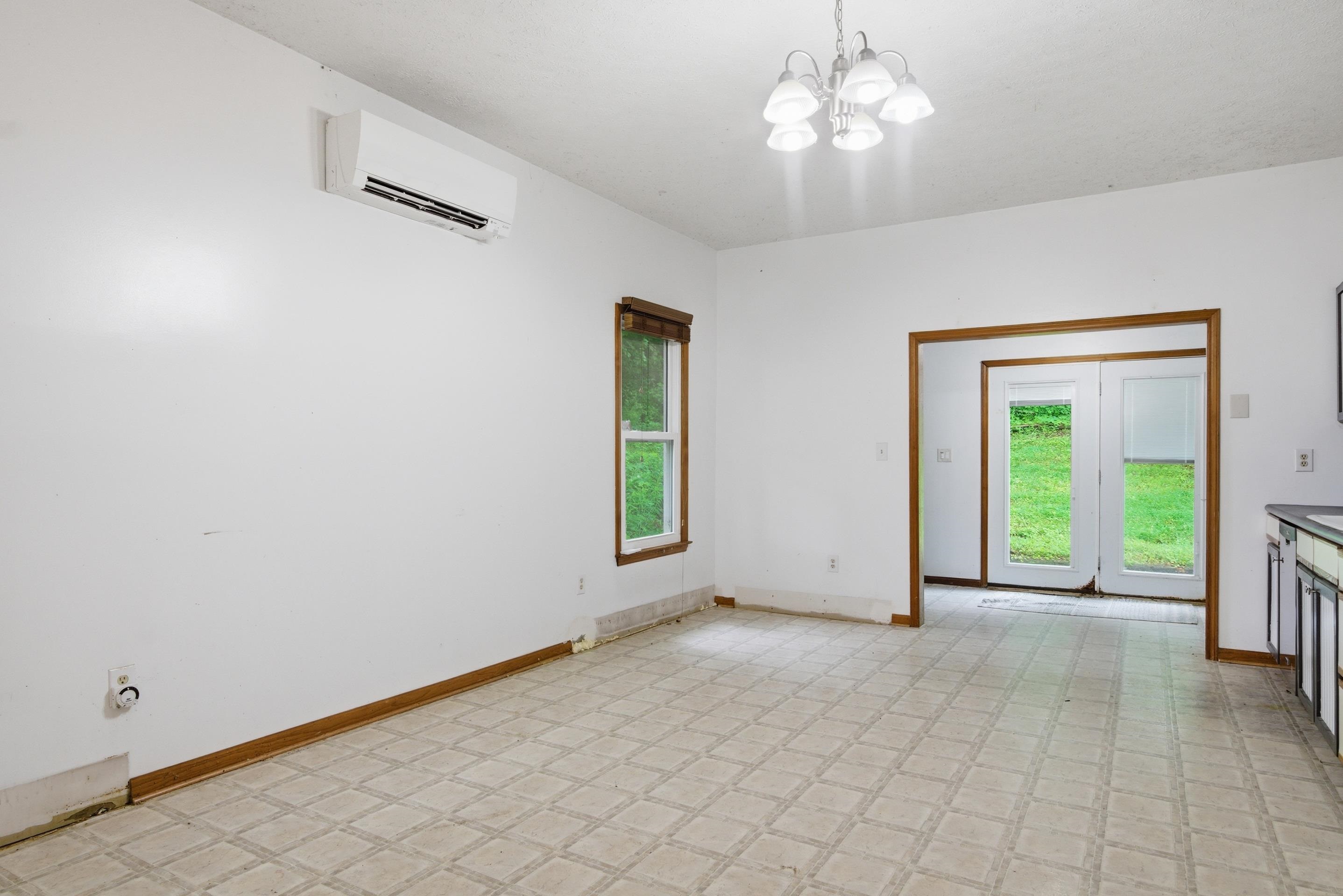 800 S Grant Street Christiansburg VA 24073