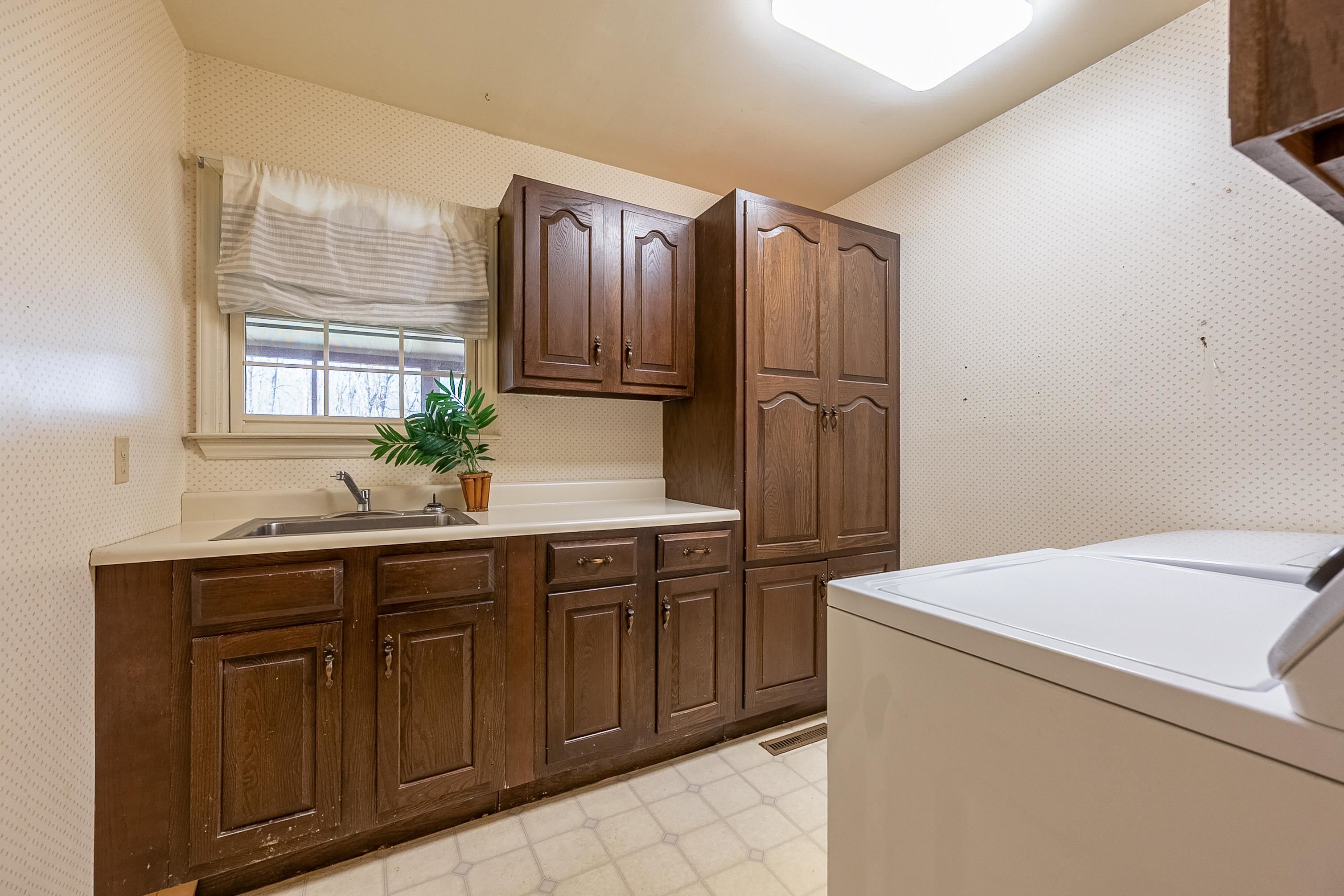 2445 Woodland Hills Drive Blacksburg VA 24060
