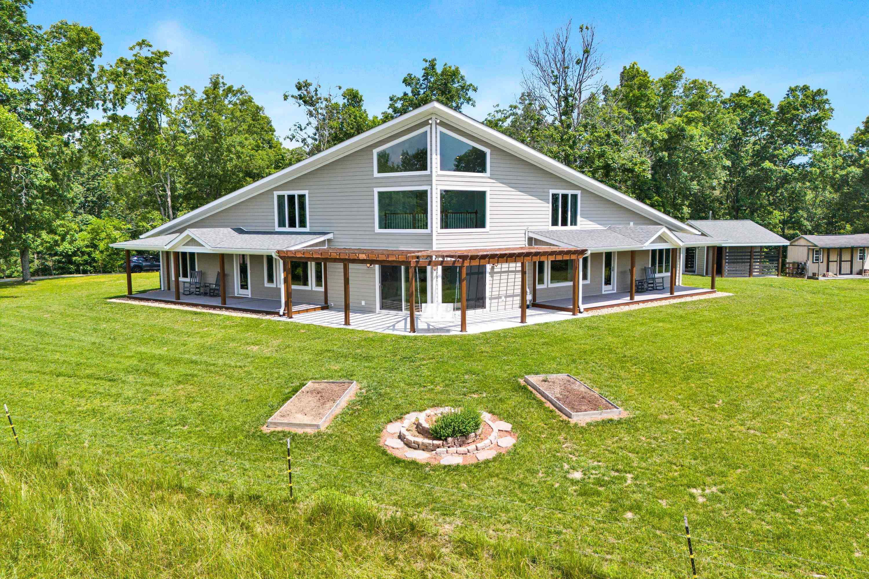 571 Cary Road Pilot VA 24138