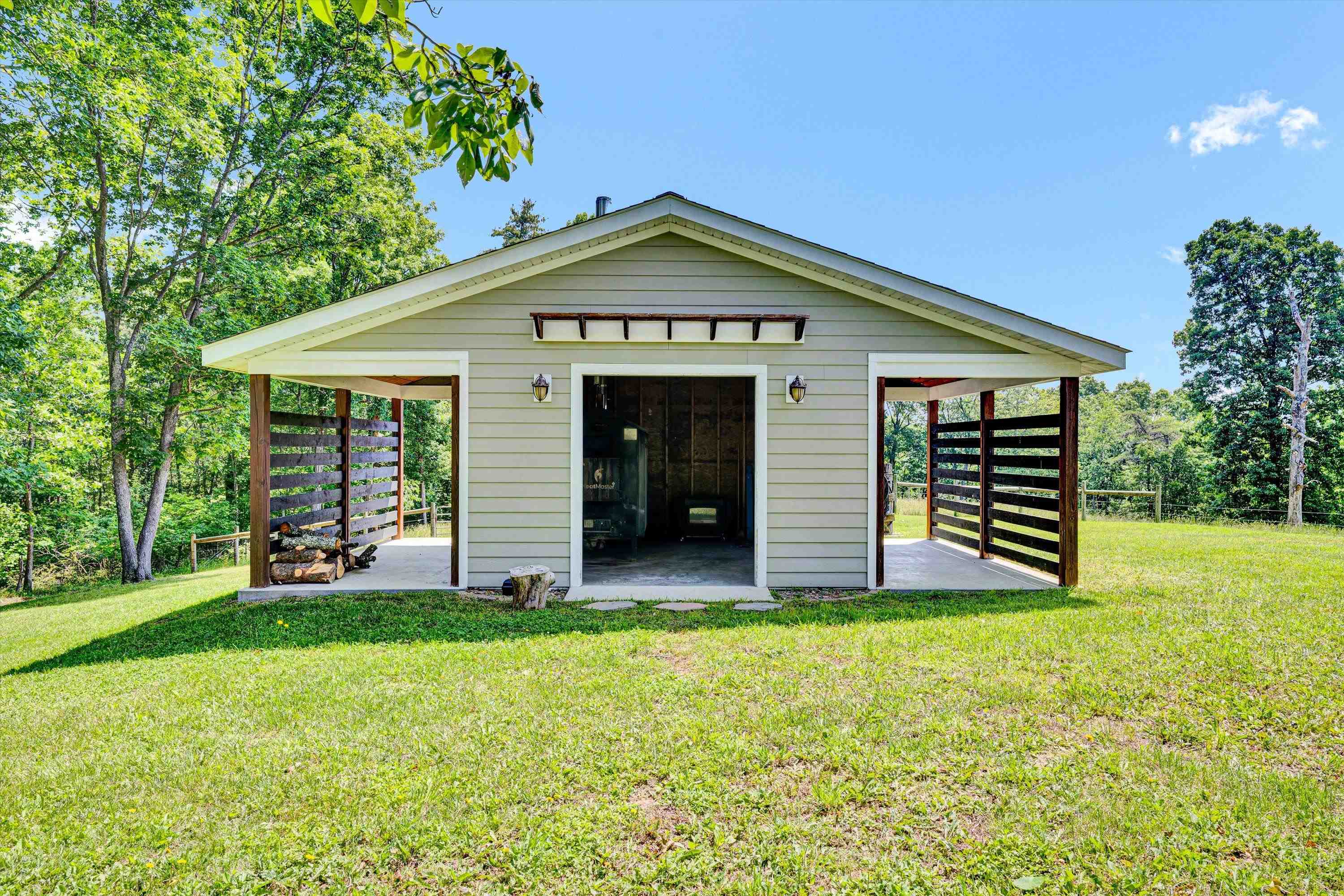 571 Cary Road Pilot VA 24138