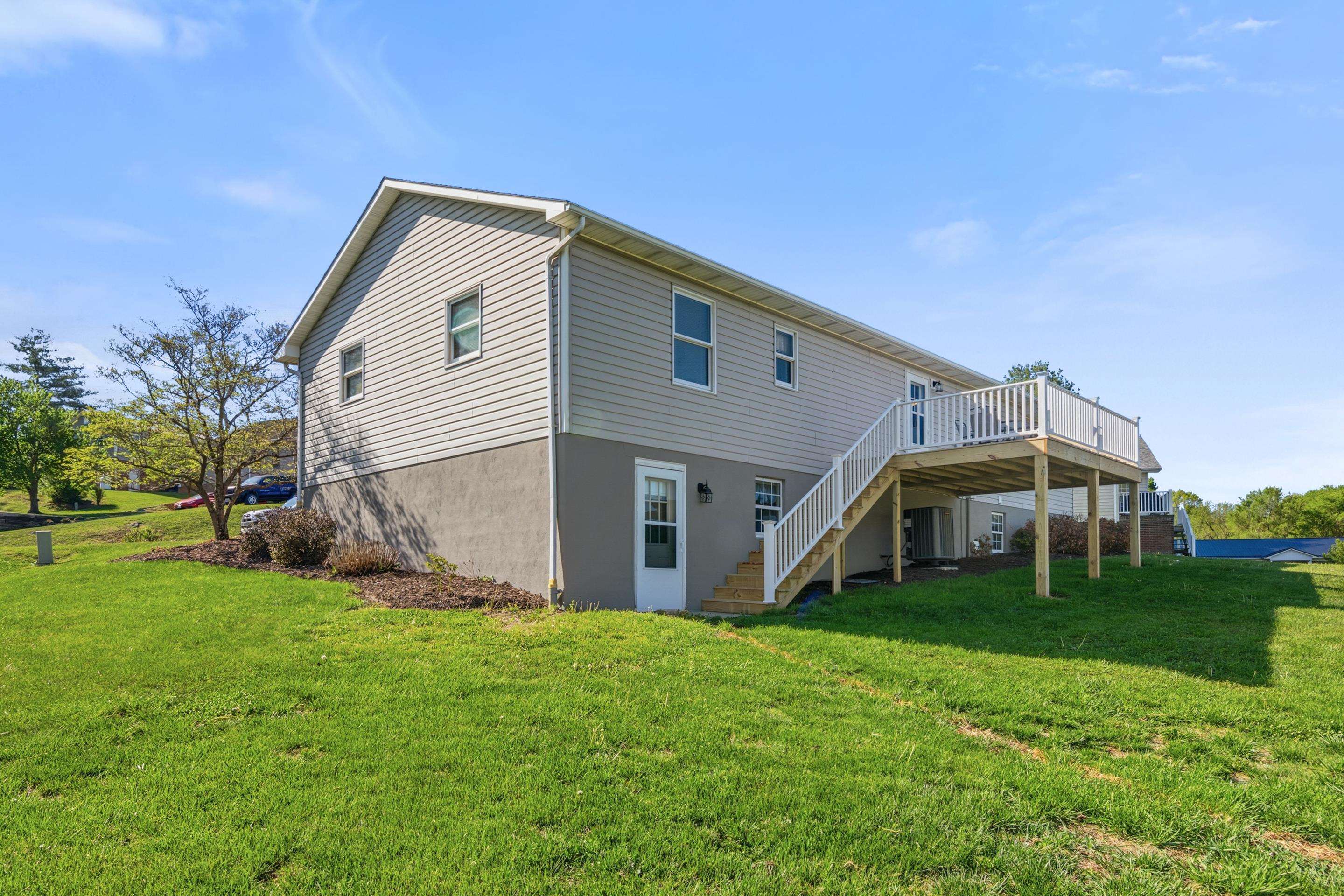 103 Huffman Drive Pearisburg VA 24134