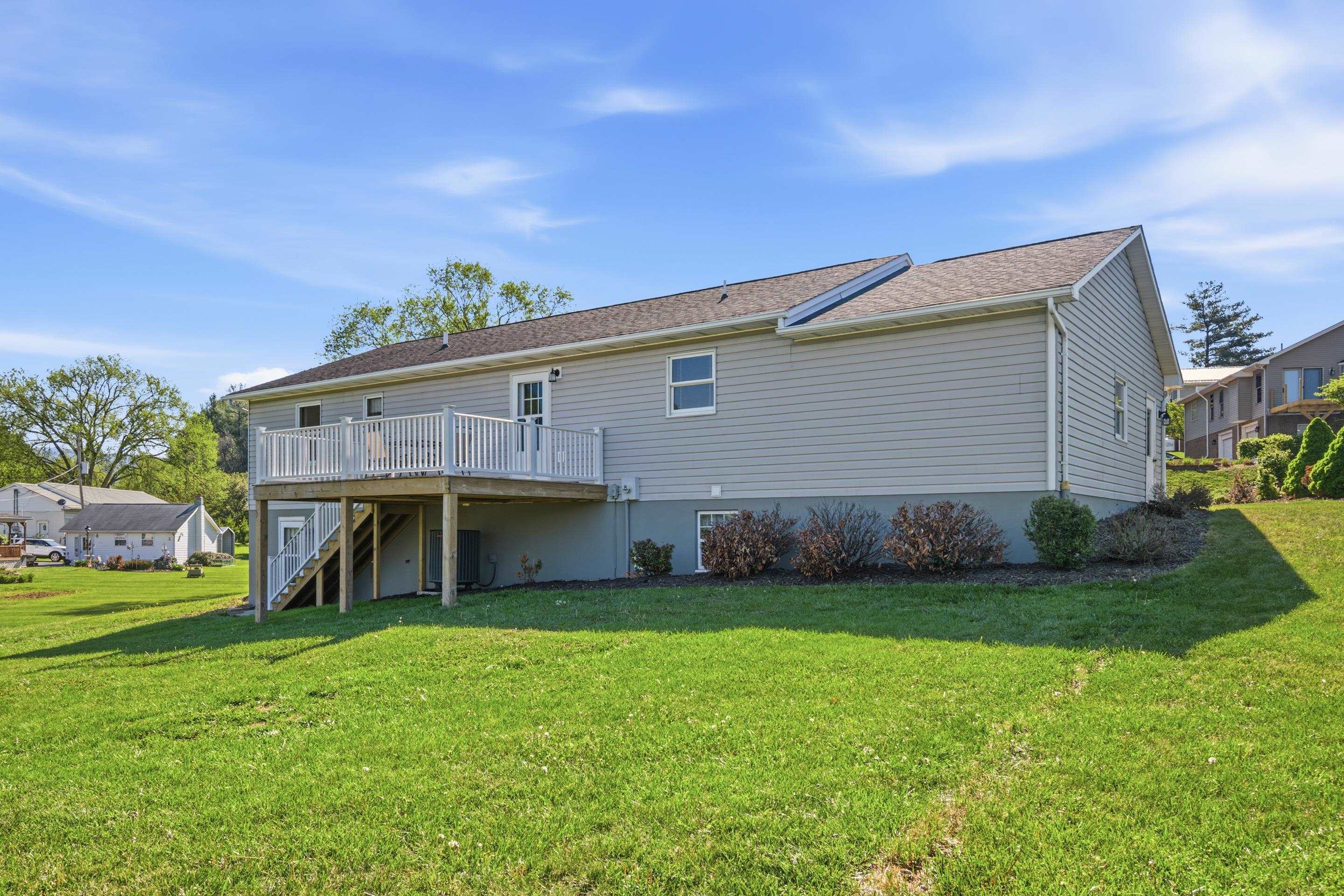 103 Huffman Drive Pearisburg VA 24134