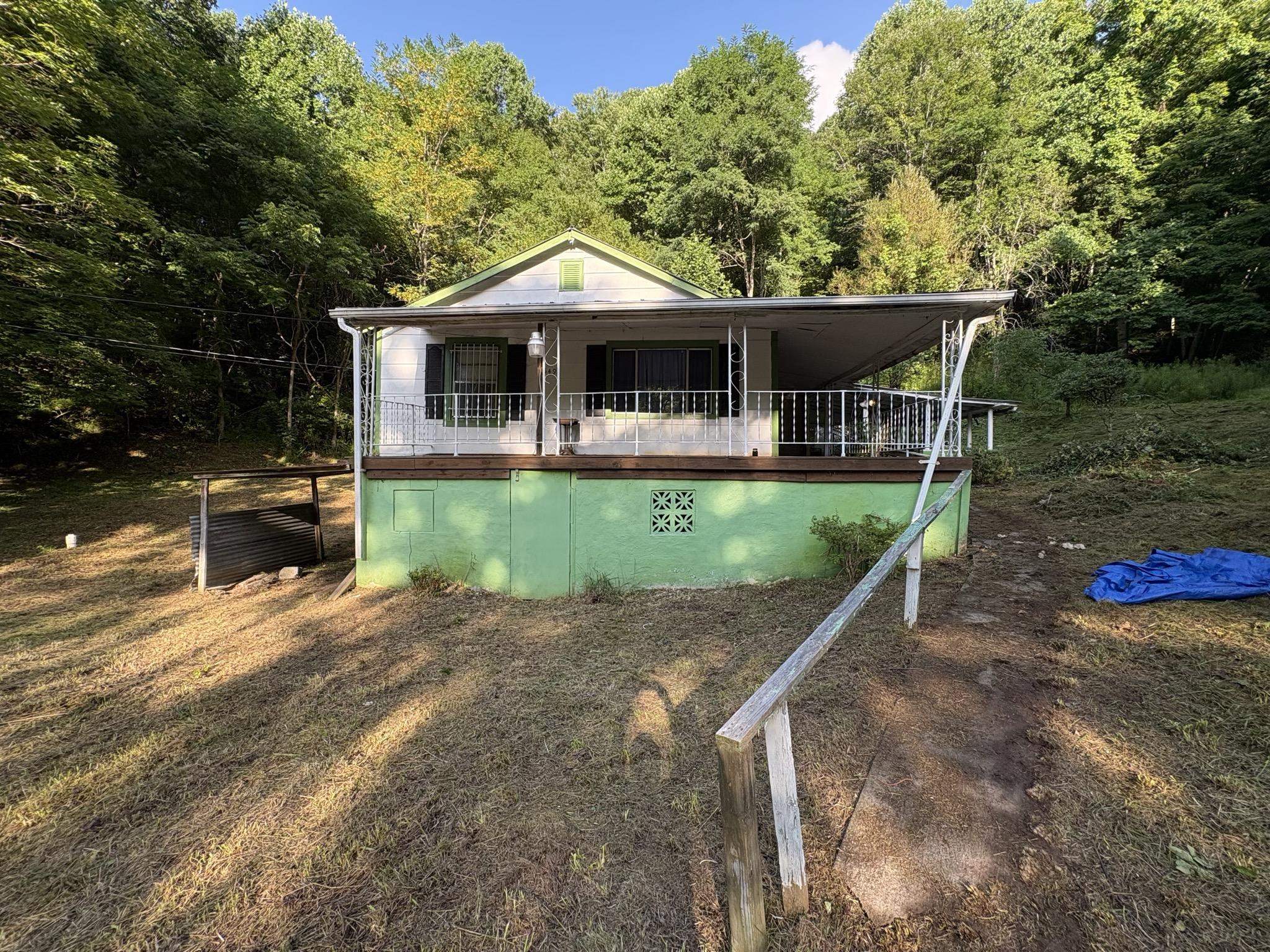 549 Dairy Barn Road Bluefield VA 24605