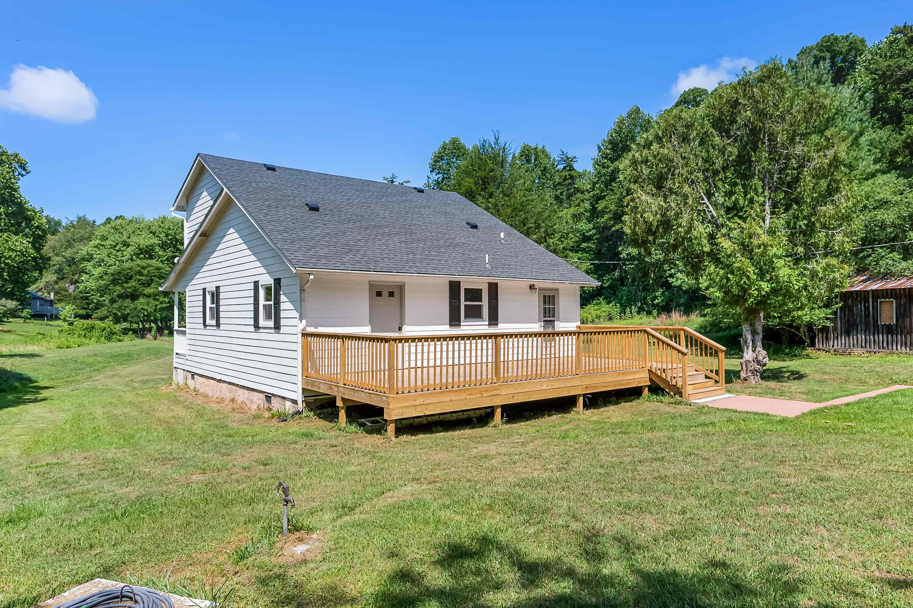 309 Timber Road Barren Springs VA 24313