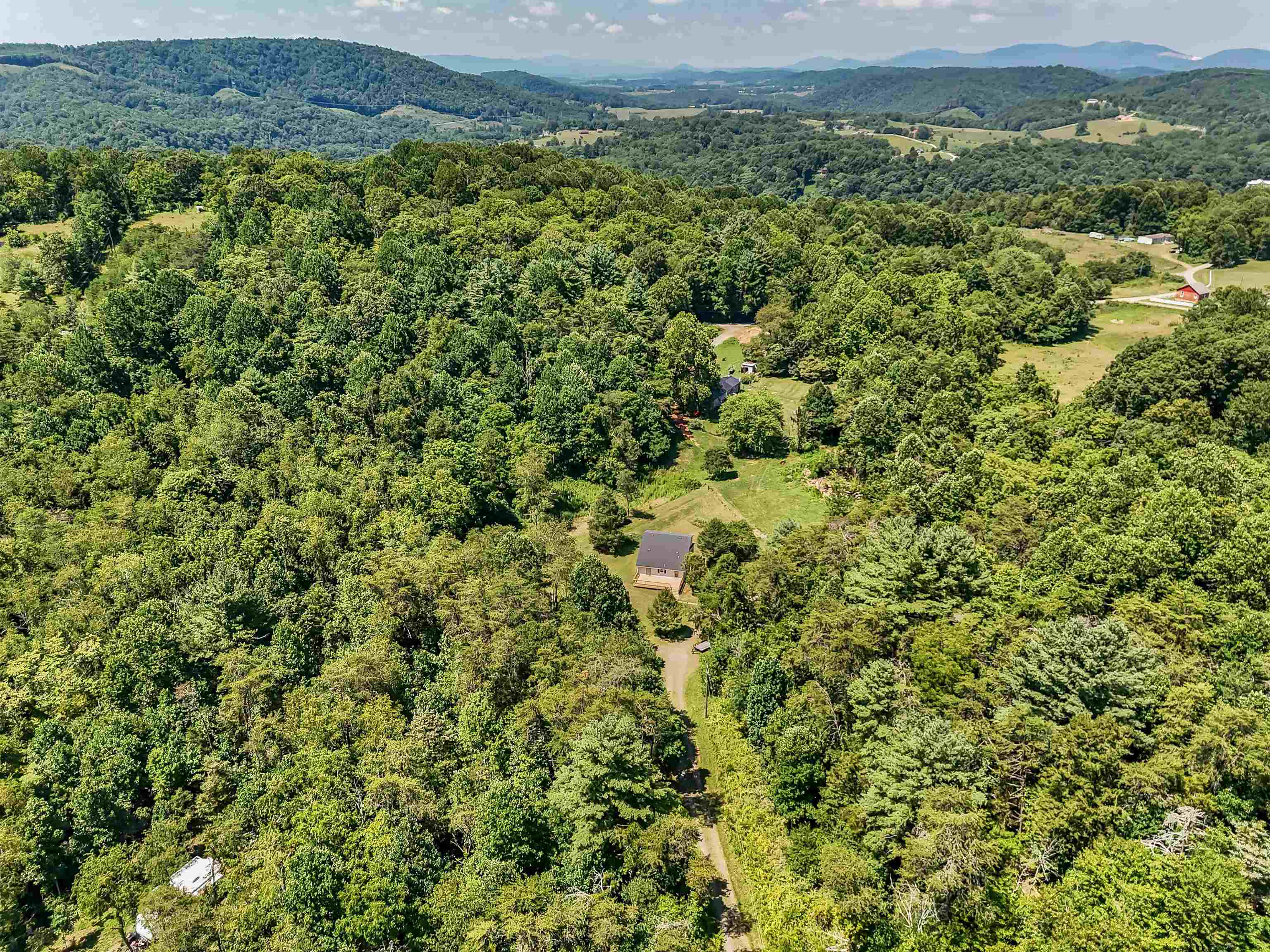309 Timber Road Barren Springs VA 24313