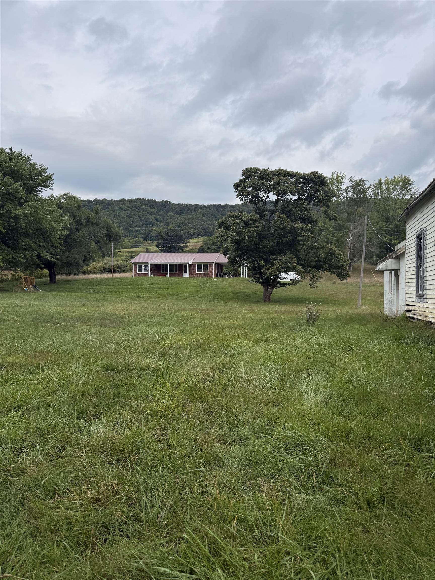 870 Conners Valley Road Draper VA 24324