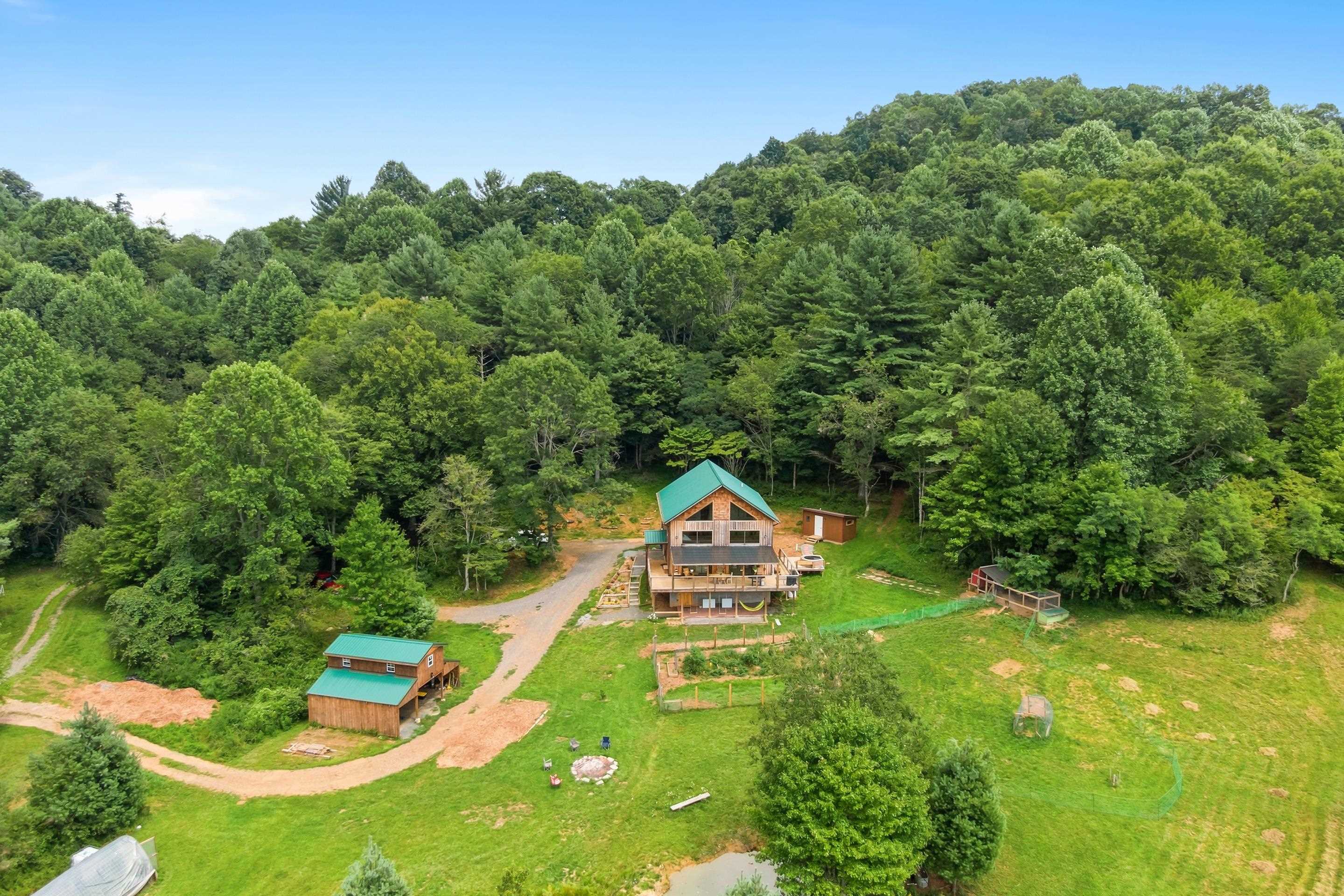 1591 Moles Road SW Willis VA 24380