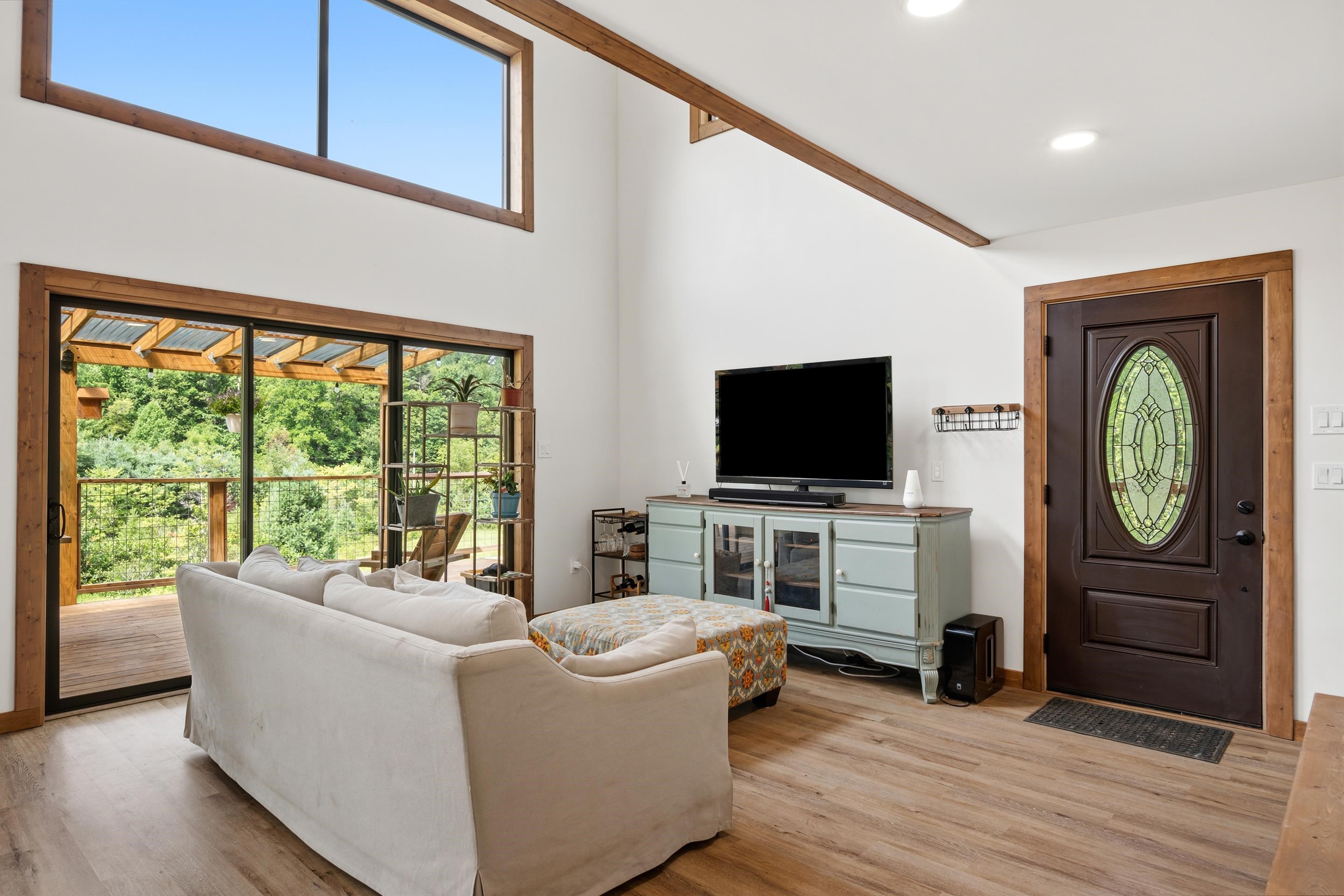 1591 Moles Road SW Willis VA 24380