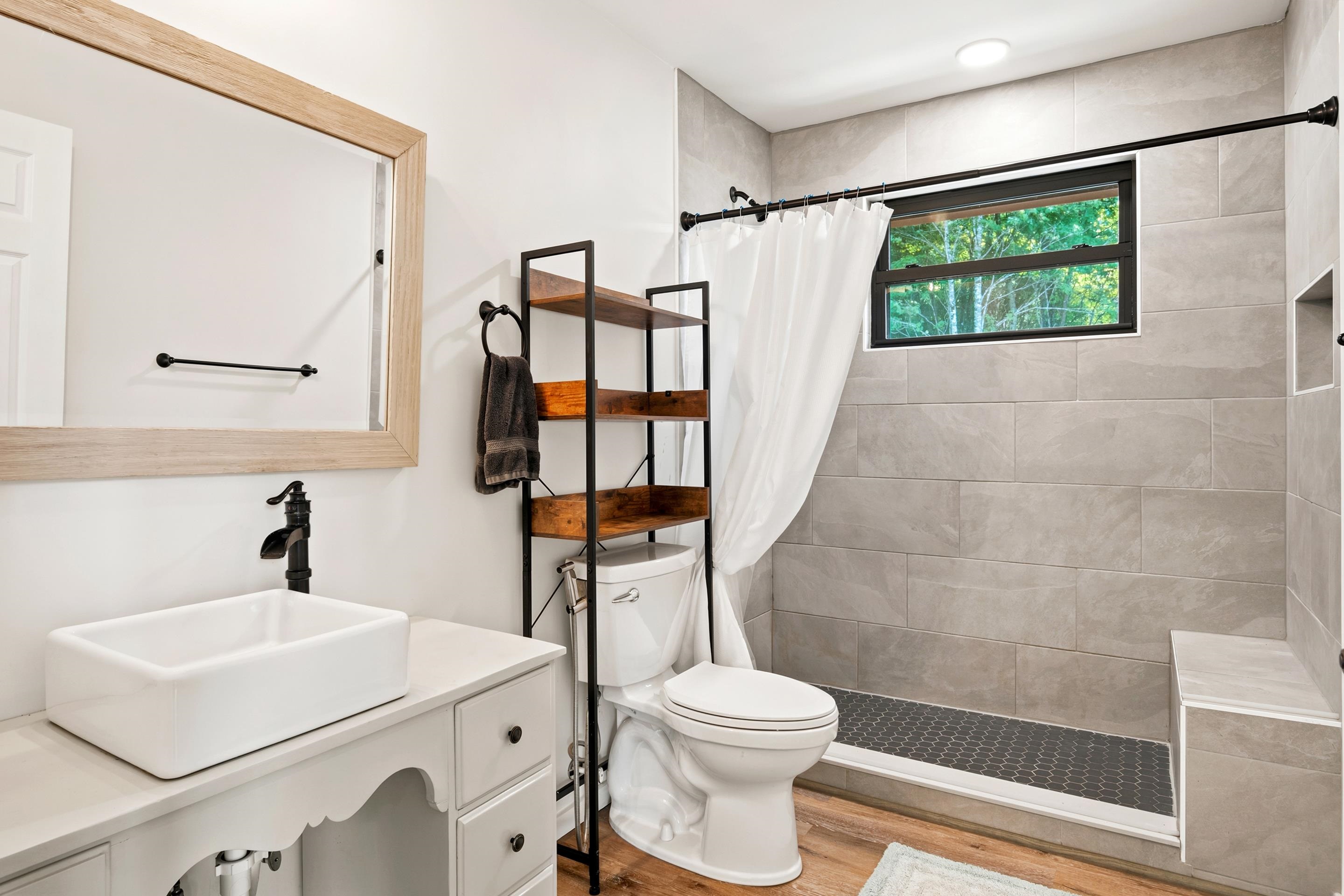 1591 Moles Road SW Willis VA 24380