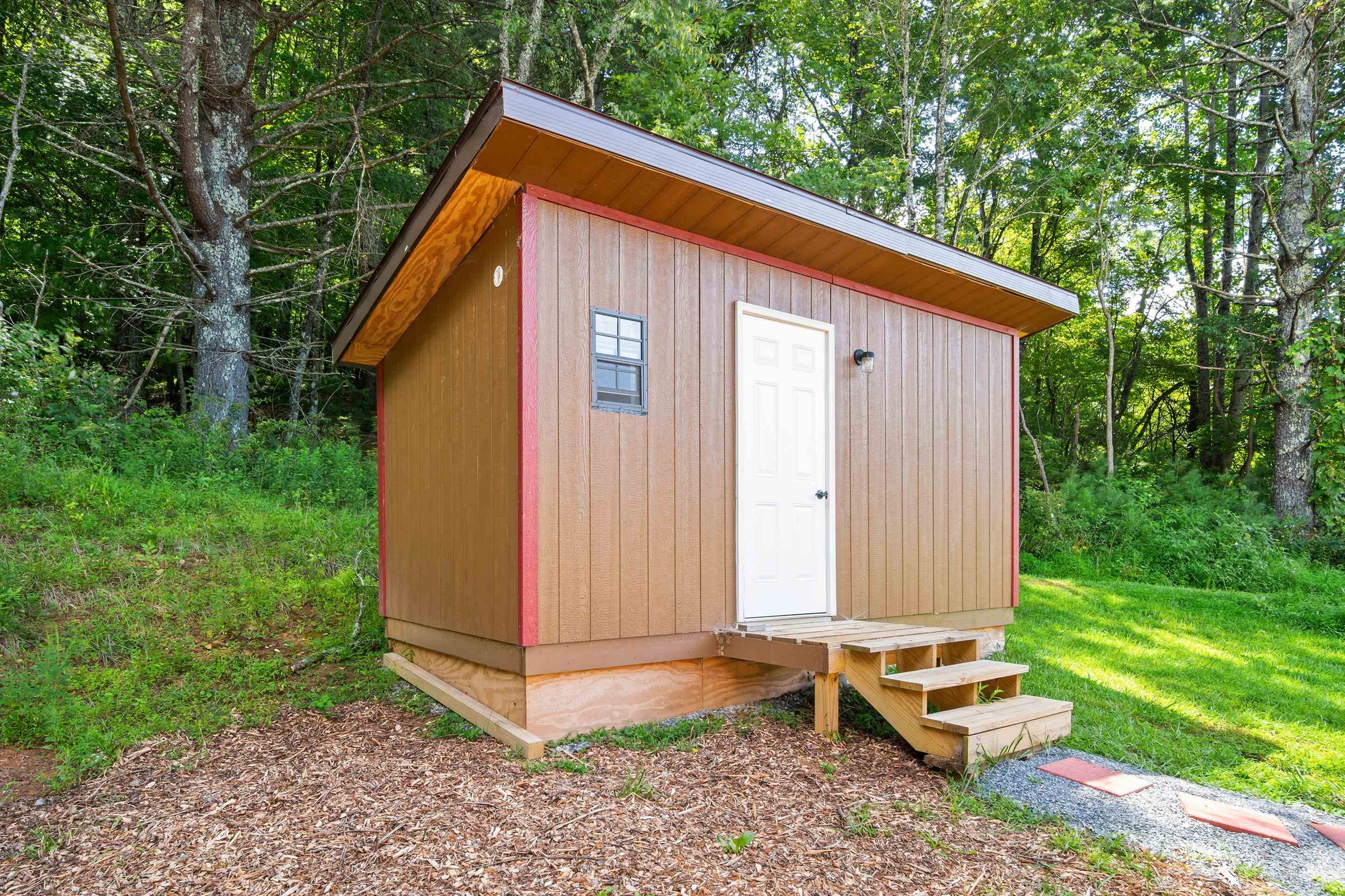 1591 Moles Road SW Willis VA 24380