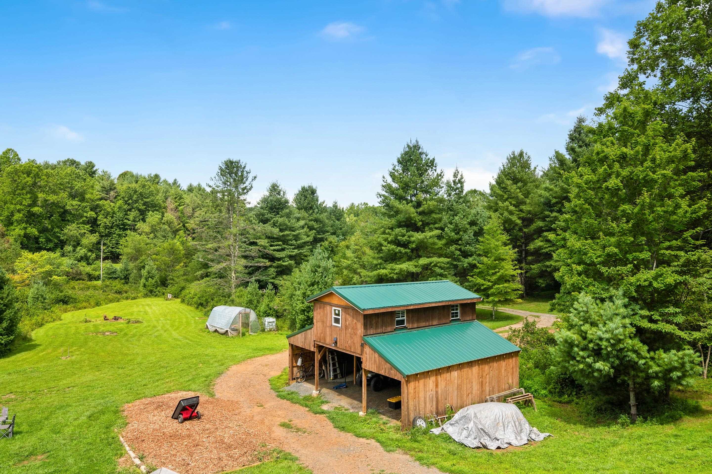 1591 Moles Road SW Willis VA 24380