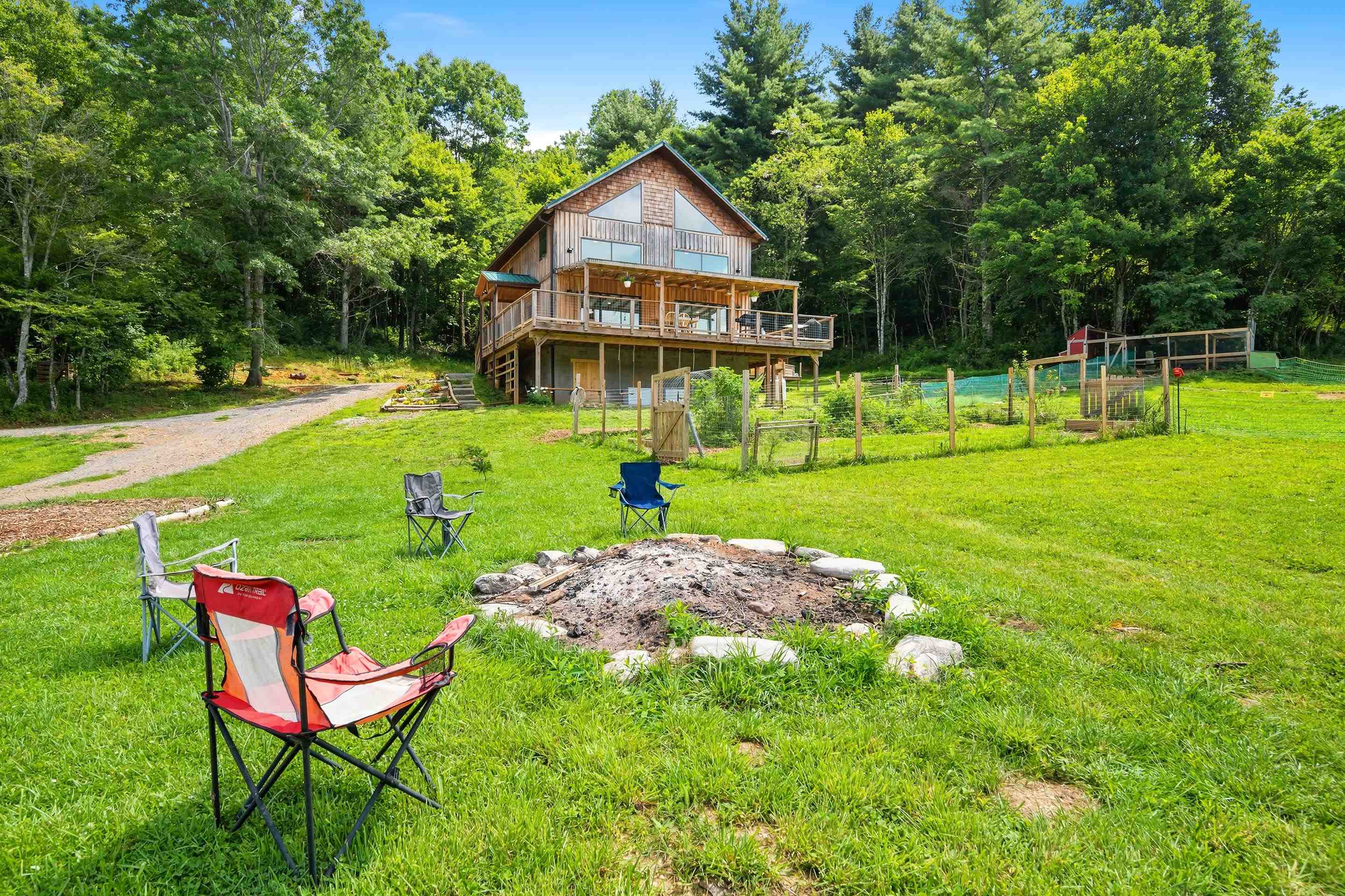 1591 Moles Road SW Willis VA 24380