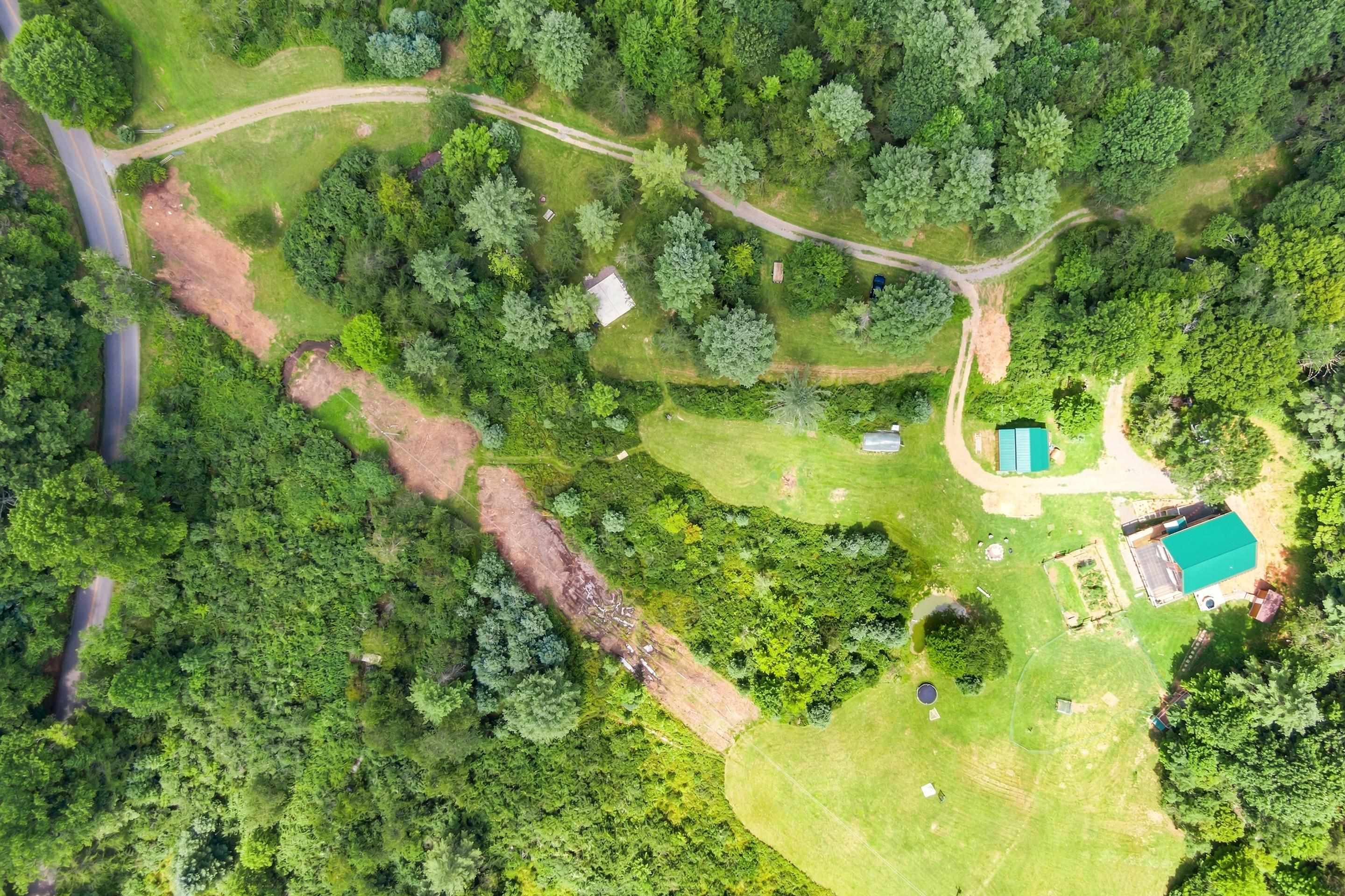 1591 Moles Road SW Willis VA 24380