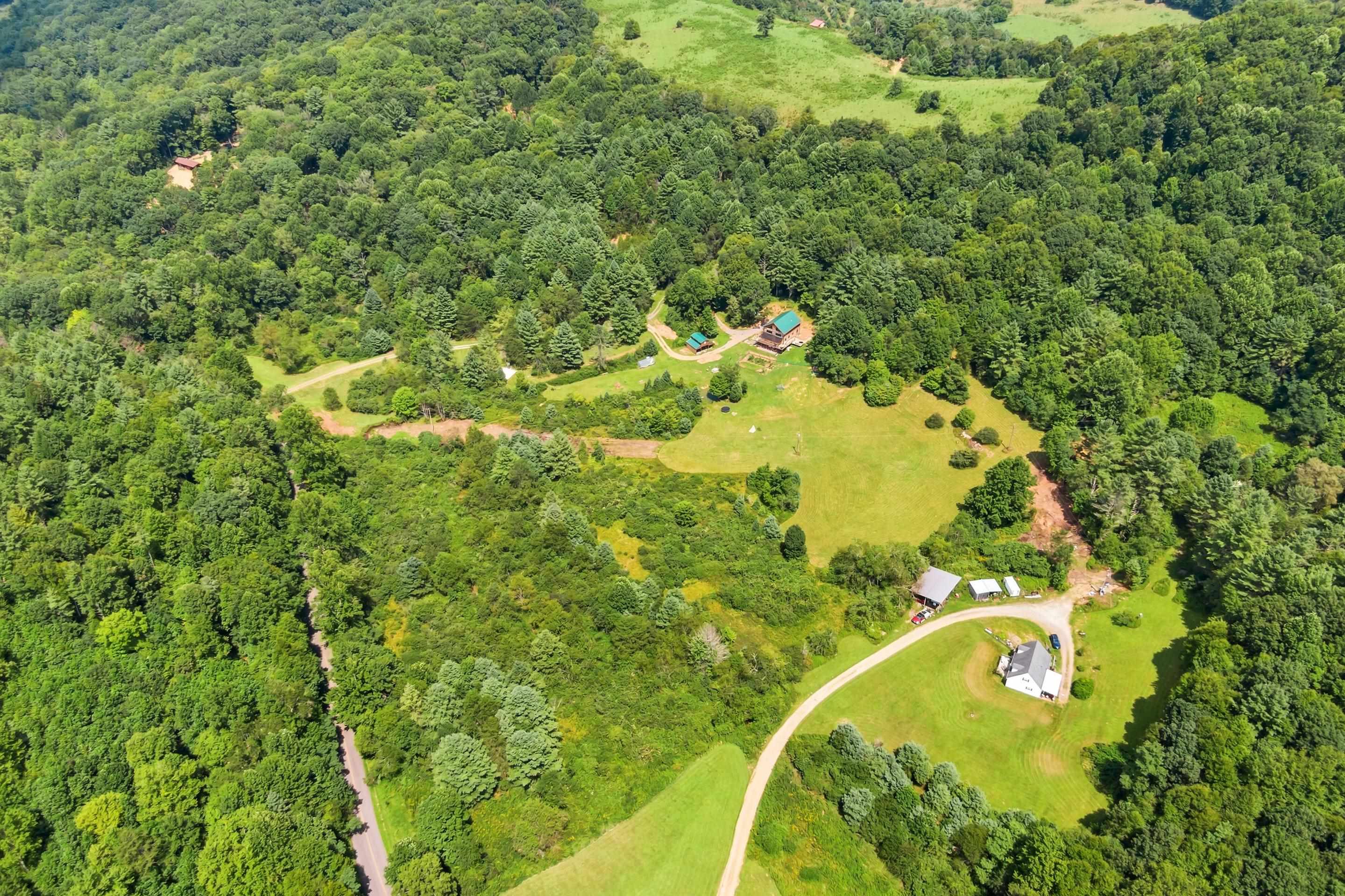 1591 Moles Road SW Willis VA 24380
