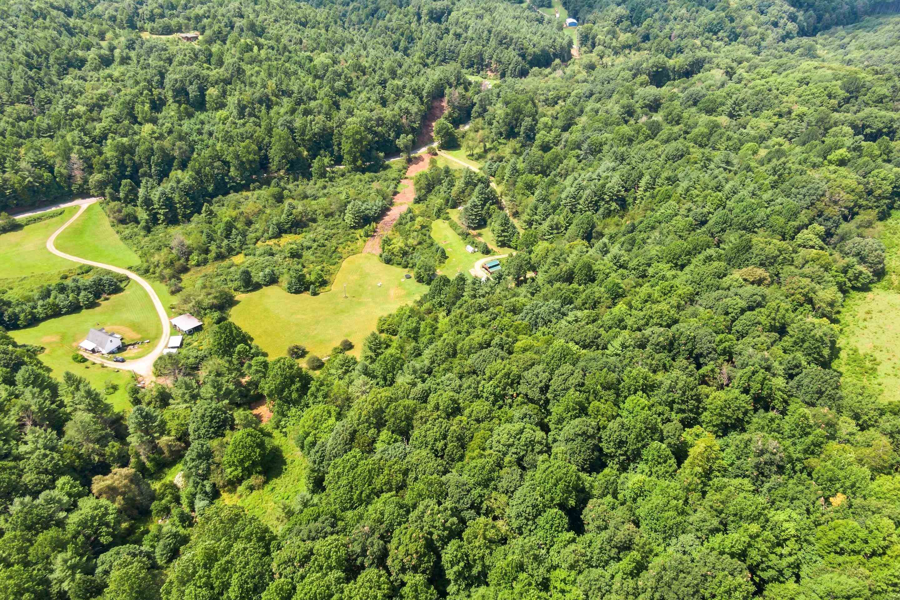 1591 Moles Road SW Willis VA 24380