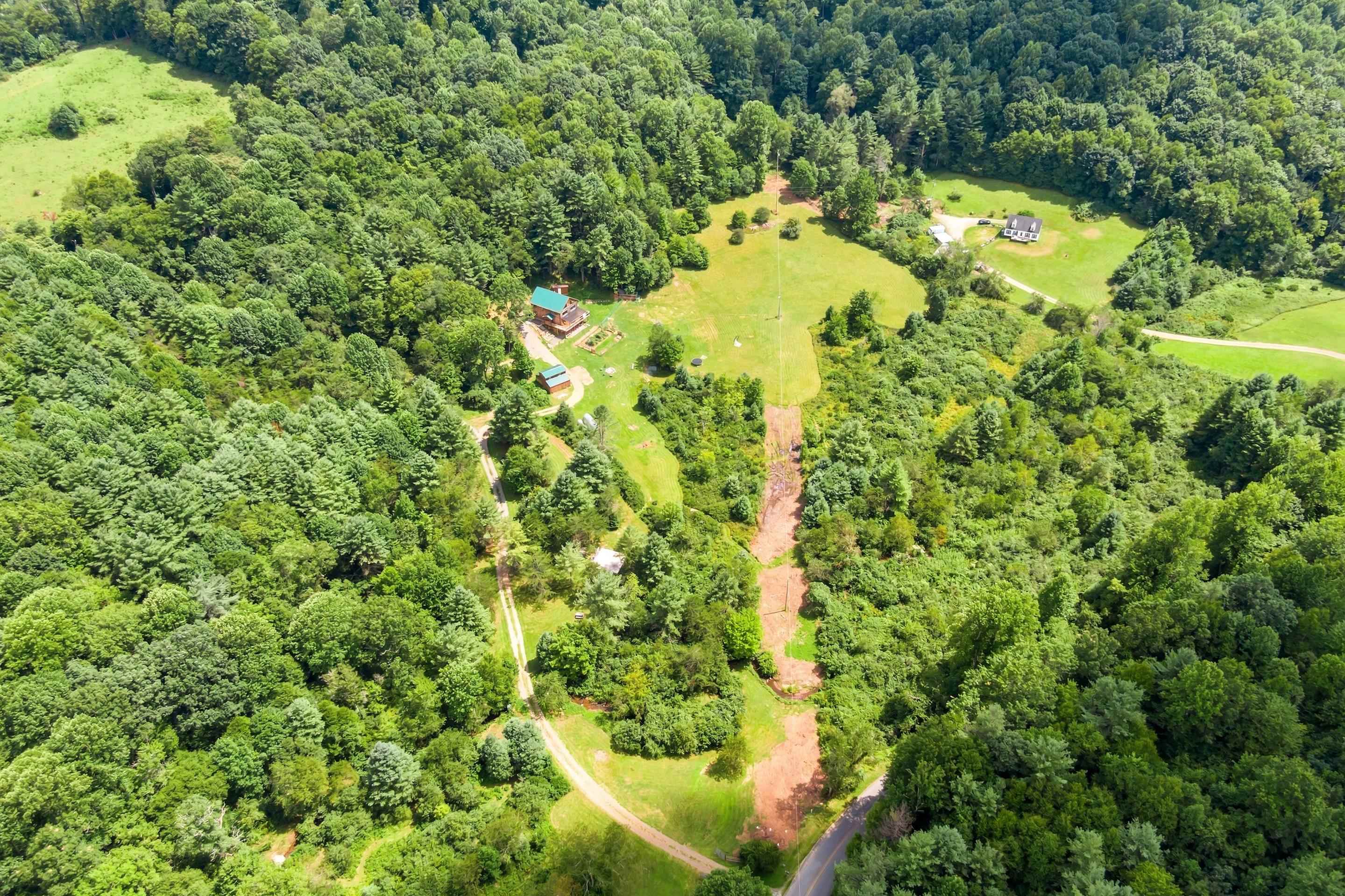 1591 Moles Road SW Willis VA 24380